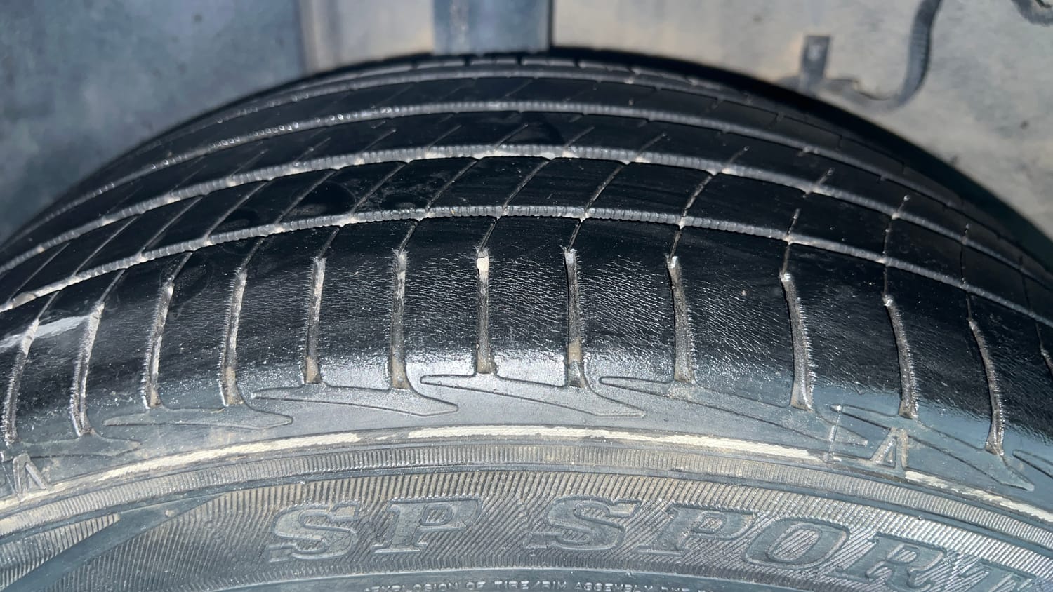 Used 2024 Tata Altroz XZ iCNG Cng Manual tyres RIGHT REAR TYRE TREAD VIEW