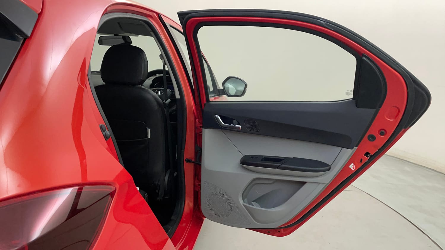 Used 2021 Tata Tiago XZA Plus Petrol Automatic interior RIGHT REAR DOOR OPEN VIEW