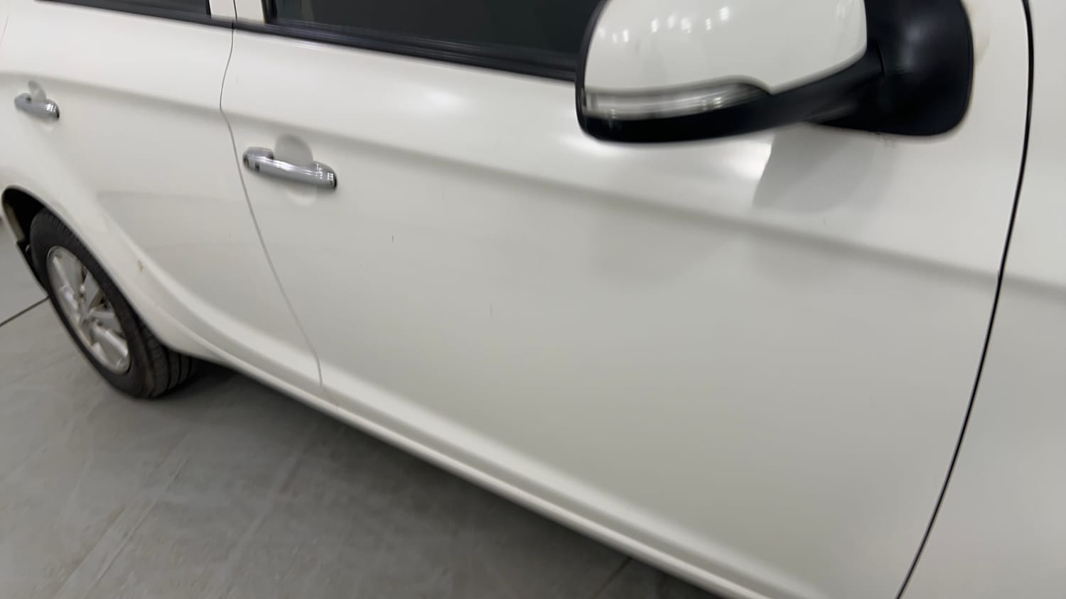 Used 2012 Hyundai i20 Asta 1.2 Petrol Manual dents MINOR SCRATCH