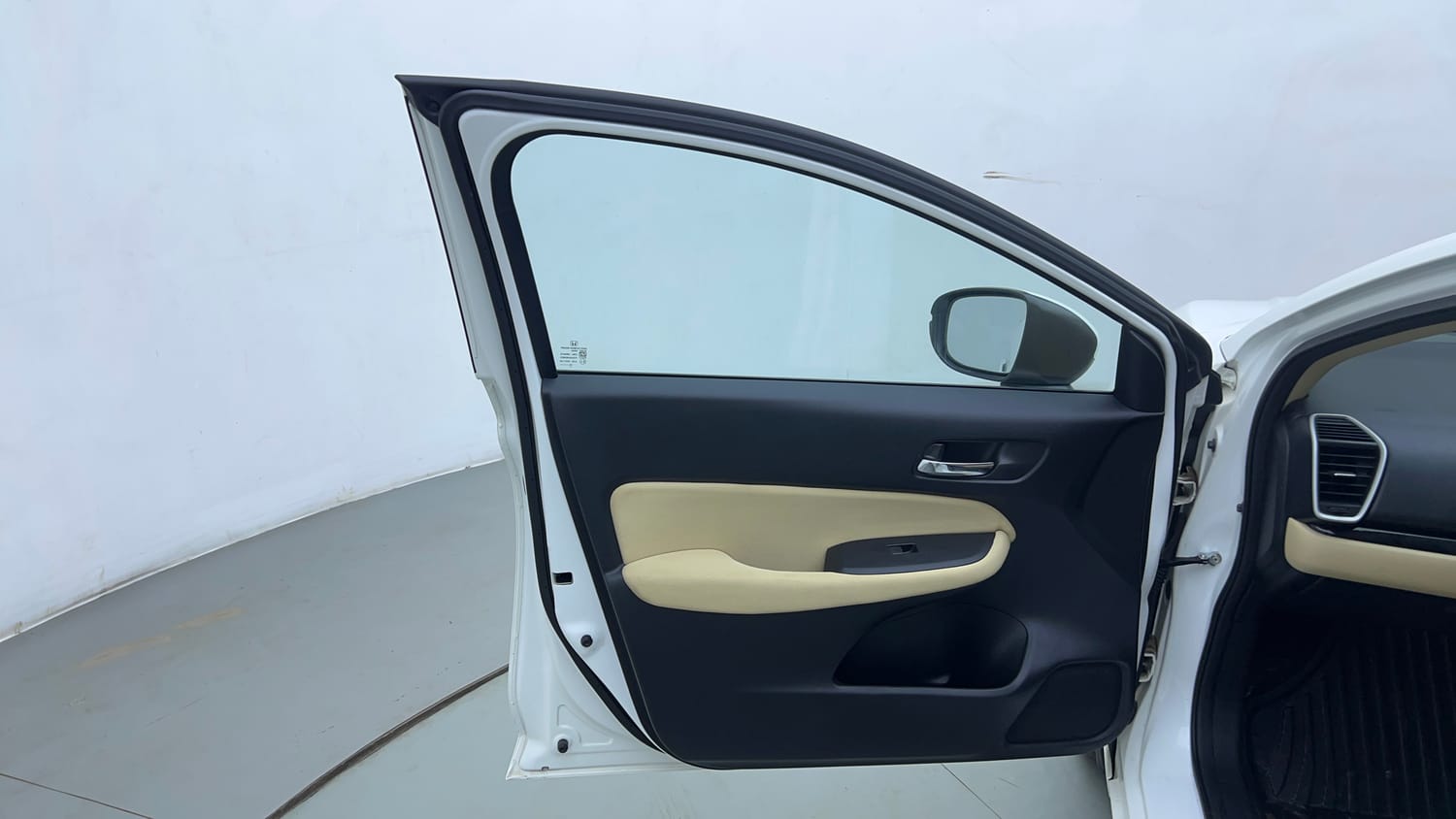 Used 2024 Honda City V Petrol CVT Petrol Automatic interior LEFT FRONT DOOR OPEN VIEW