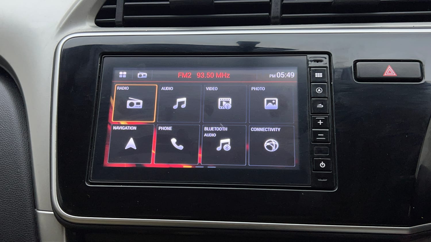 Used 2022 Honda City 4th Generation V Petrol Petrol Manual top_features Integrated (in-dash) music system