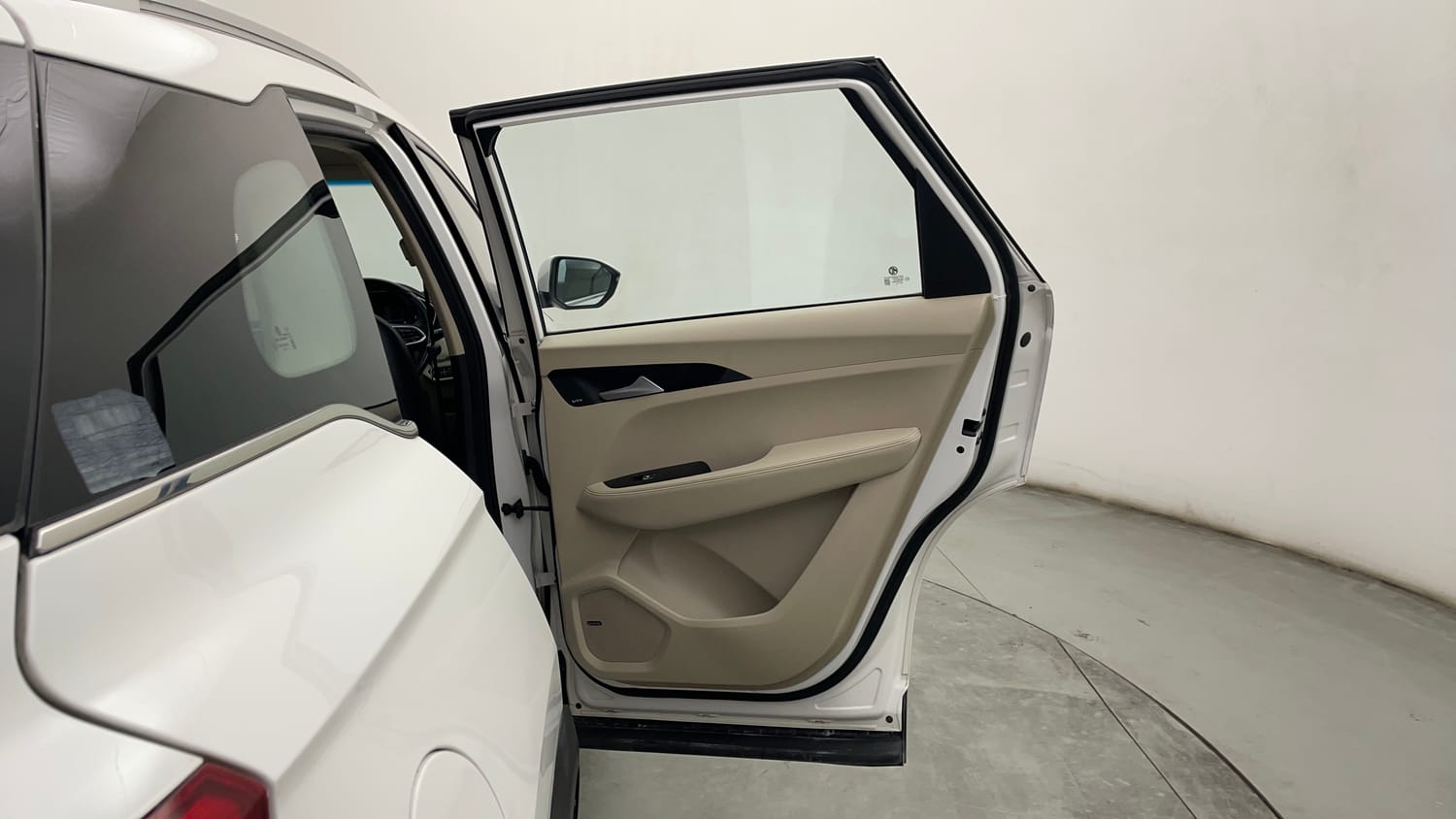 Used 2021 MG Motors Hector Sharp 1.5 Petrol CVT Petrol Automatic interior RIGHT REAR DOOR OPEN VIEW