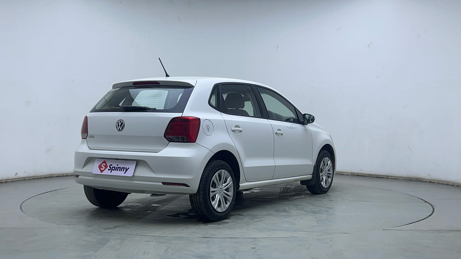 Used 2017 Volkswagen Polo Comfortline 1.2L (P) Petrol Manual exterior RIGHT REAR CORNER VIEW