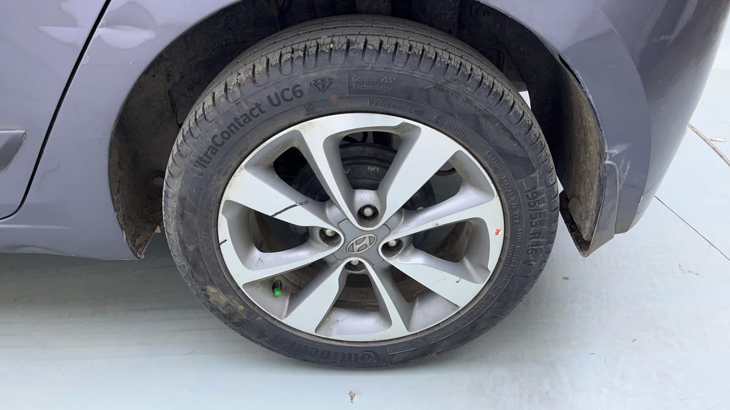 Used 2016 Hyundai Elite i20 Asta 1.2 Petrol Manual tyres LEFT REAR TYRE RIM VIEW