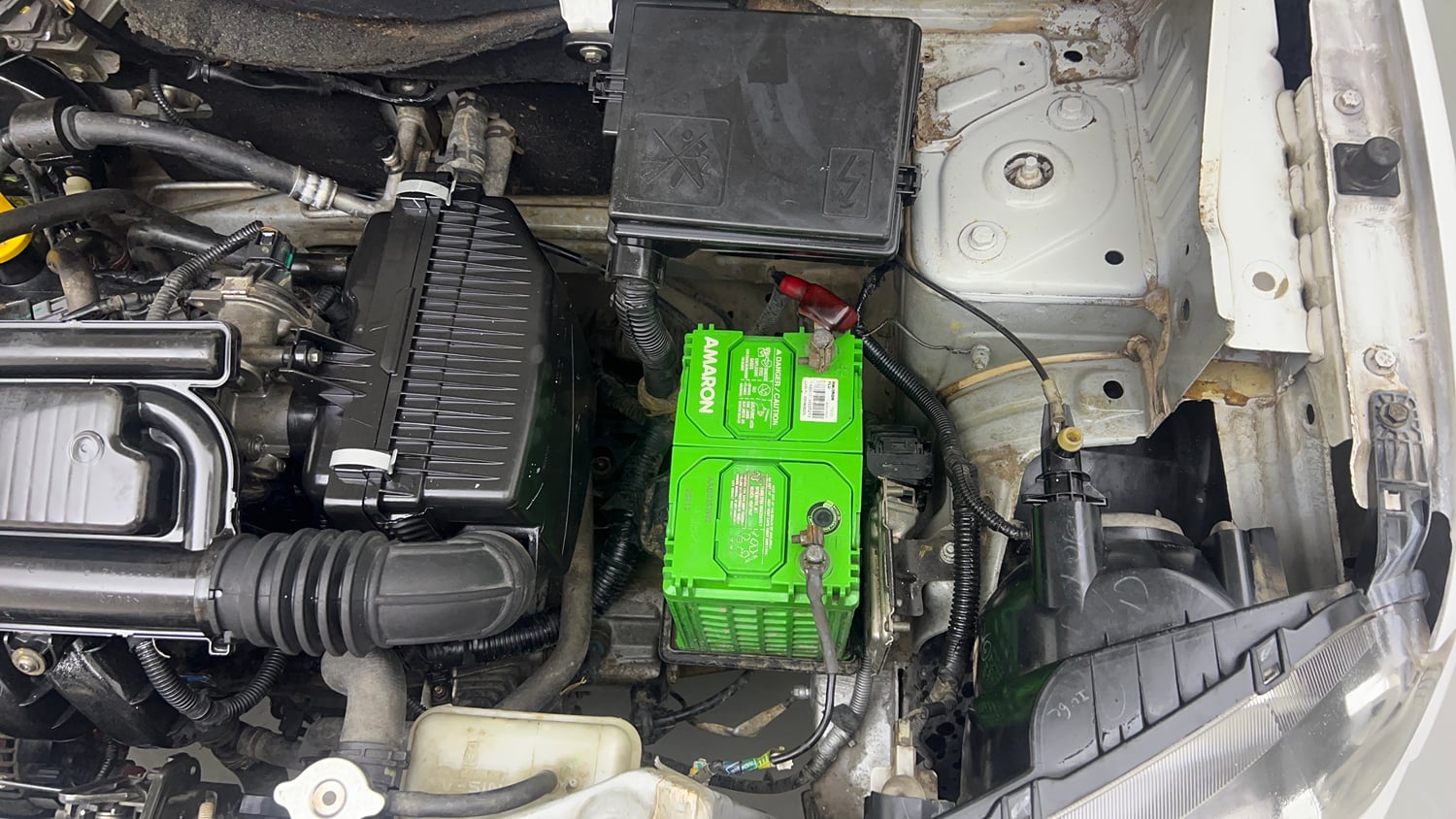 Used 2016 Renault Kwid RXT Petrol Manual engine ENGINE LEFT SIDE VIEW