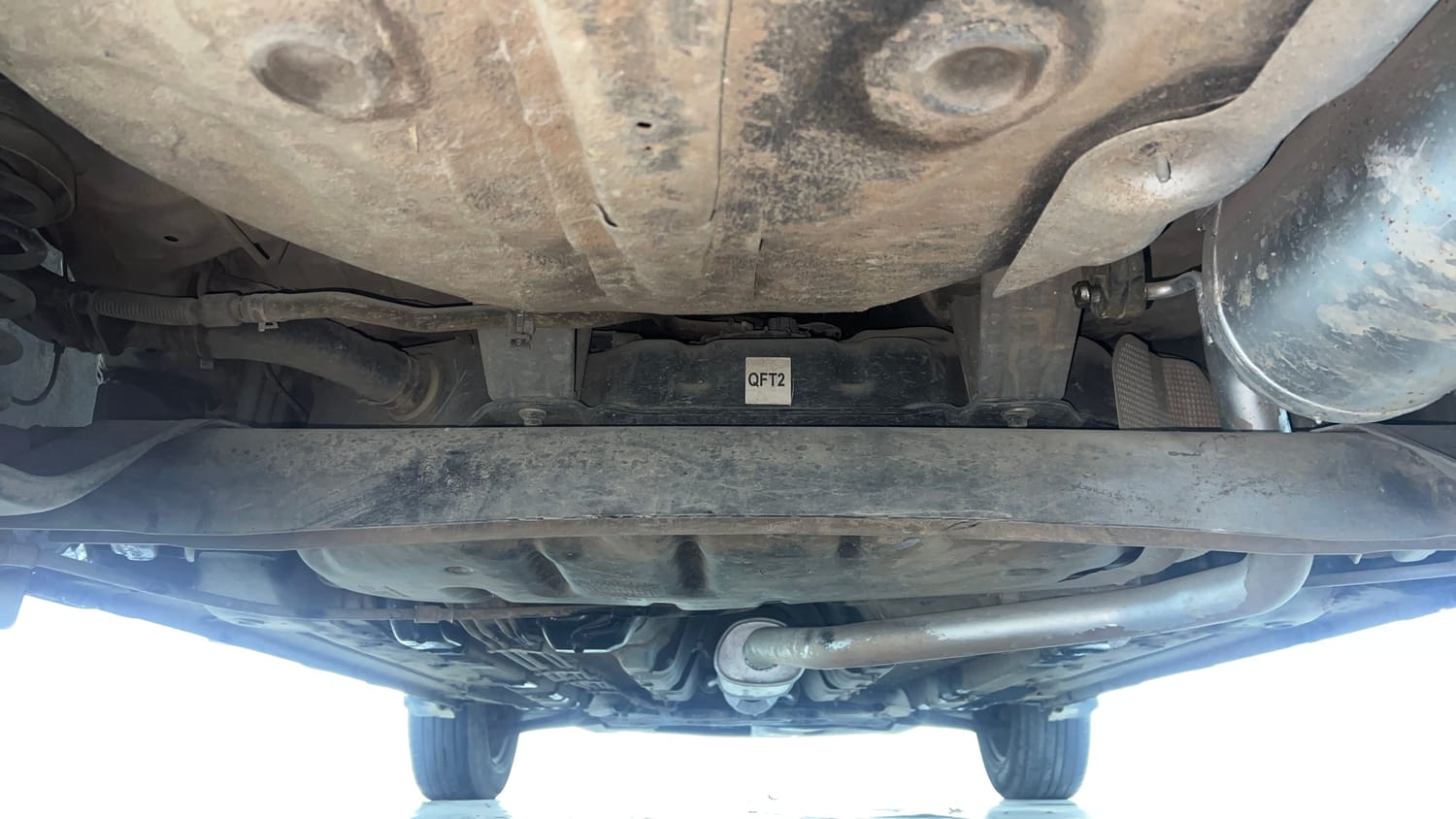 Used 2020 Hyundai Venue S 1.0 Turbo DCT Petrol Automatic extra REAR UNDERBODY VIEW (TAKEN FROM REAR)