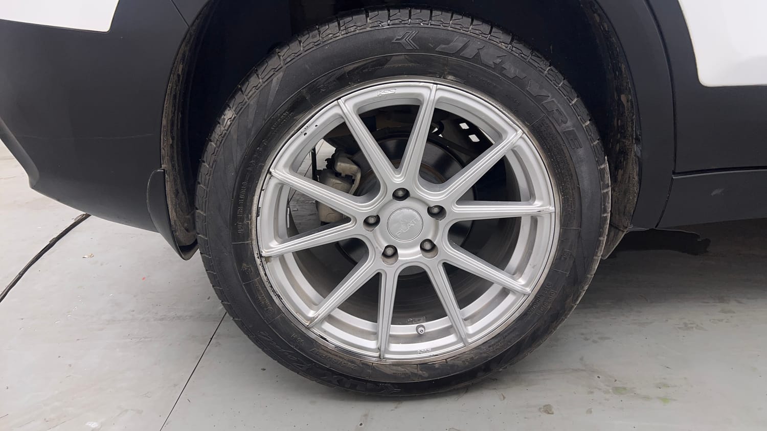Used 2019 Kia Seltos HTK Plus AT 1.5 Diesel Diesel Automatic tyres RIGHT REAR TYRE RIM VIEW