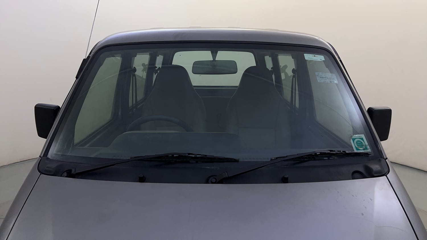 Used 2016 Maruti Suzuki Eeco 5 STR WITH A/C+HTR Petrol Manual exterior FRONT WINDSHIELD VIEW