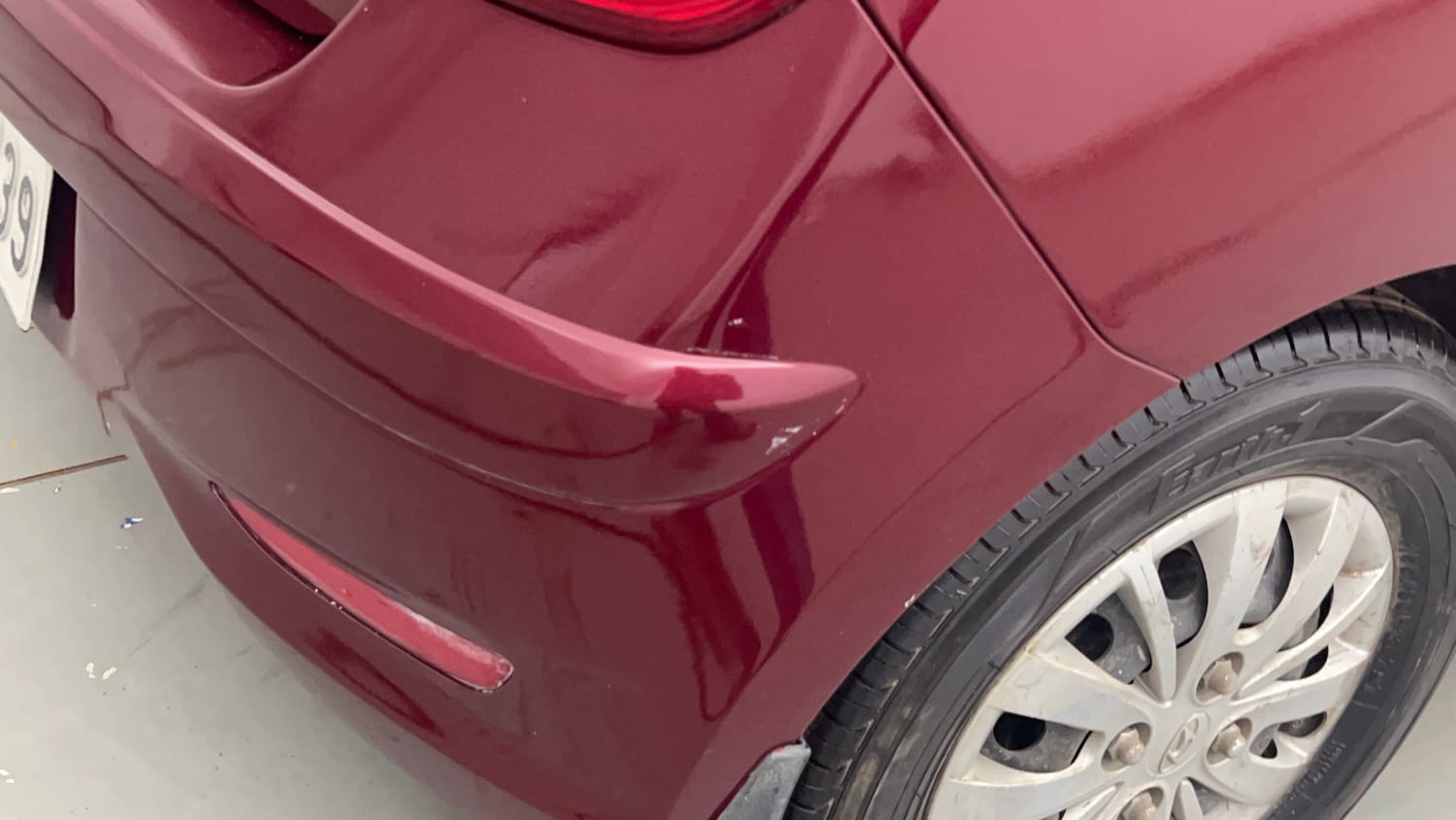 Used 2016 Hyundai i10 Sportz 1.1 iRDE2 Petrol Manual dents MINOR SCRATCH