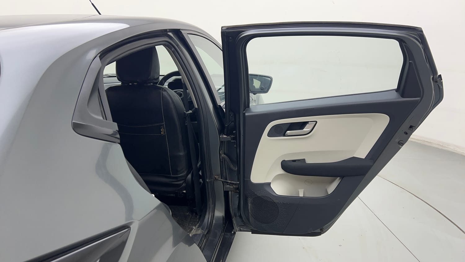 Used 2024 Tata Altroz XZ iCNG Cng Manual interior RIGHT REAR DOOR OPEN VIEW
