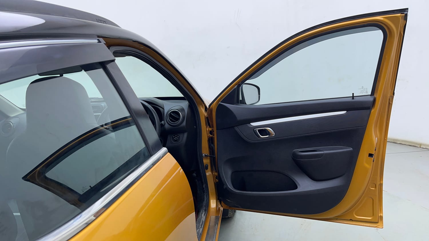 Used 2022 Renault Kwid CLIMBER AMT Petrol Automatic interior RIGHT FRONT DOOR OPEN VIEW