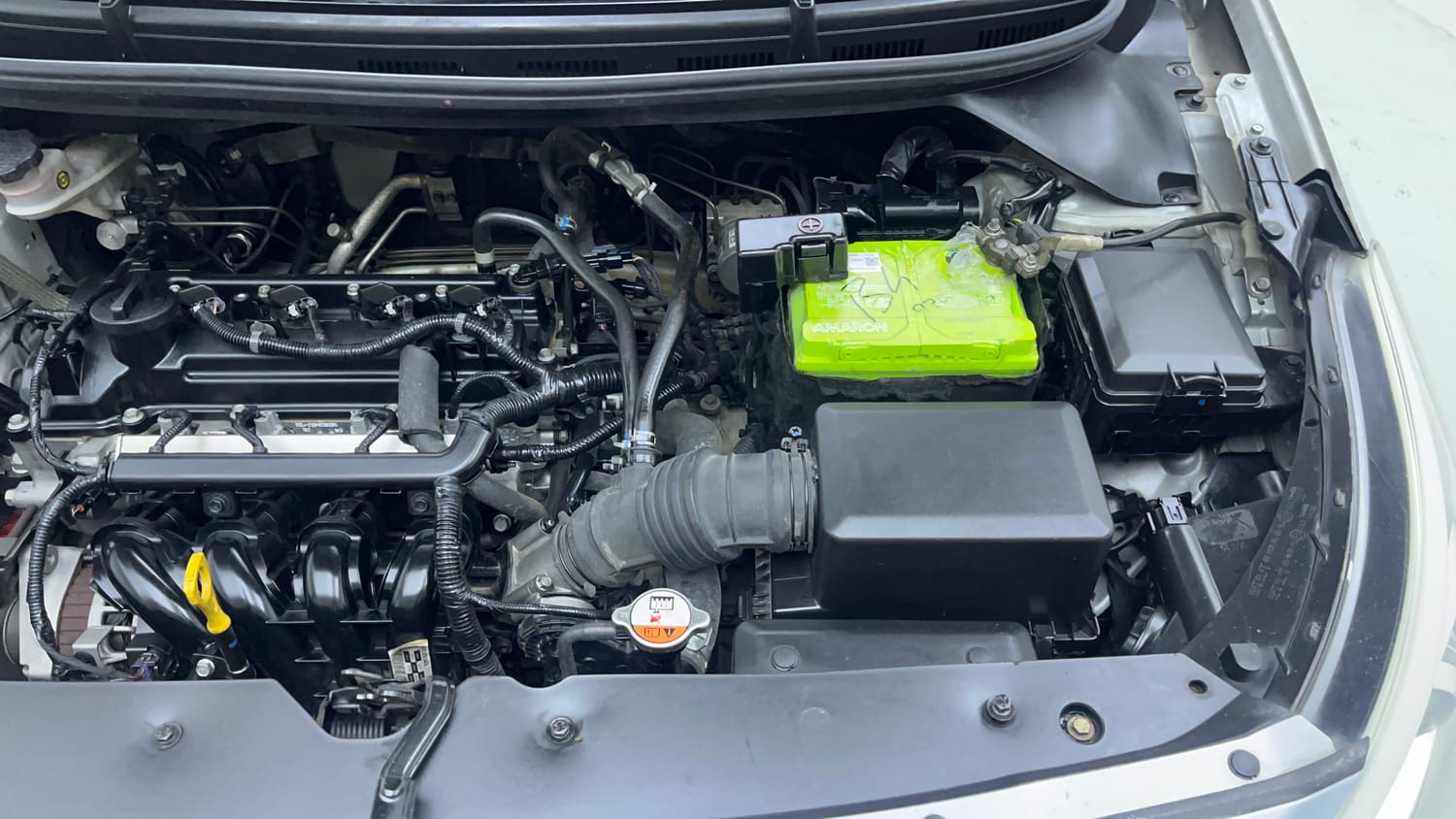 Used 2020 Hyundai Elite i20 Asta 1.2 (O) CVT Petrol Automatic engine ENGINE LEFT SIDE VIEW