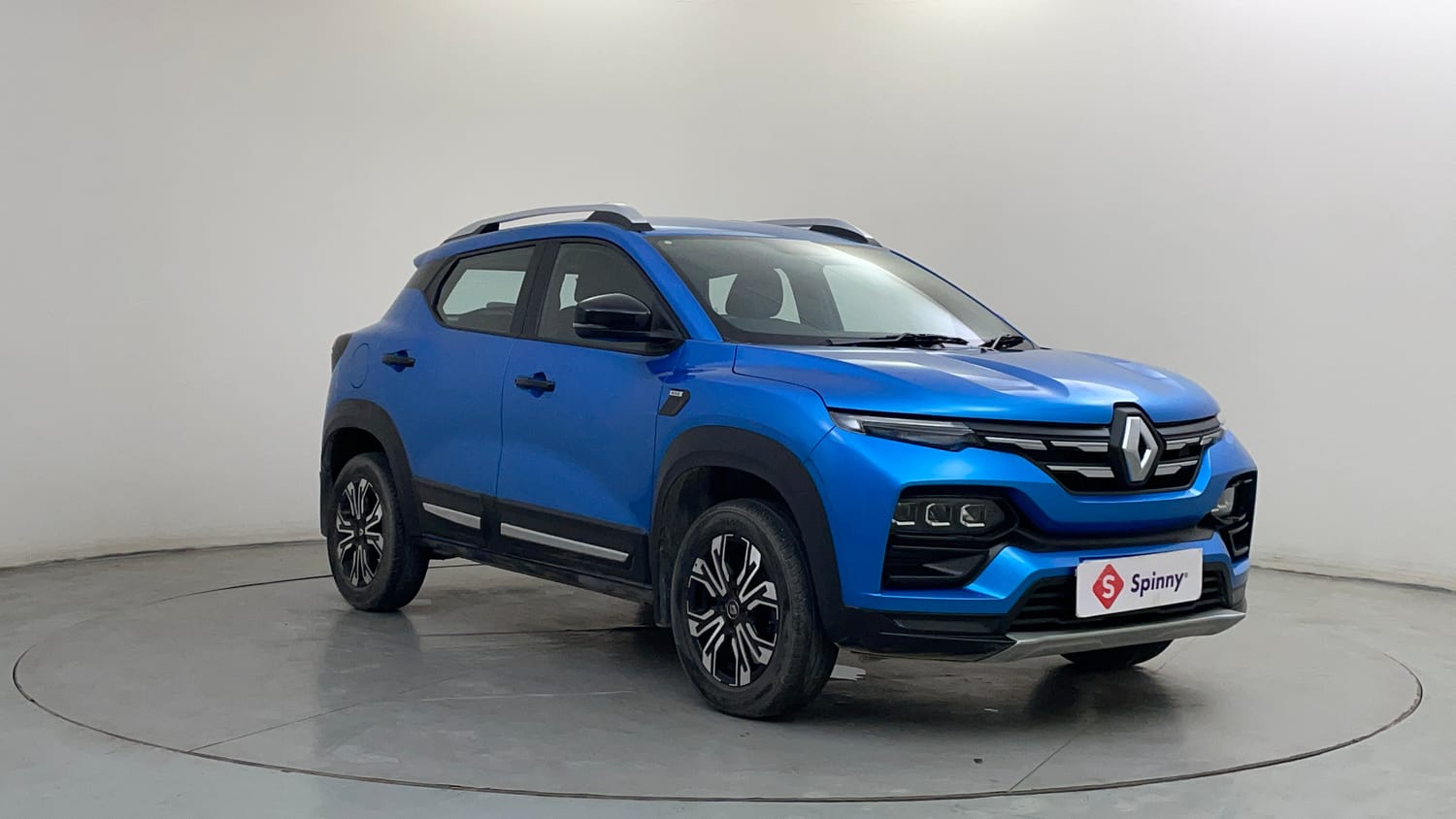 Used 2022 Renault Kiger RXZ AMT Petrol Automatic exterior RIGHT FRONT CORNER VIEW