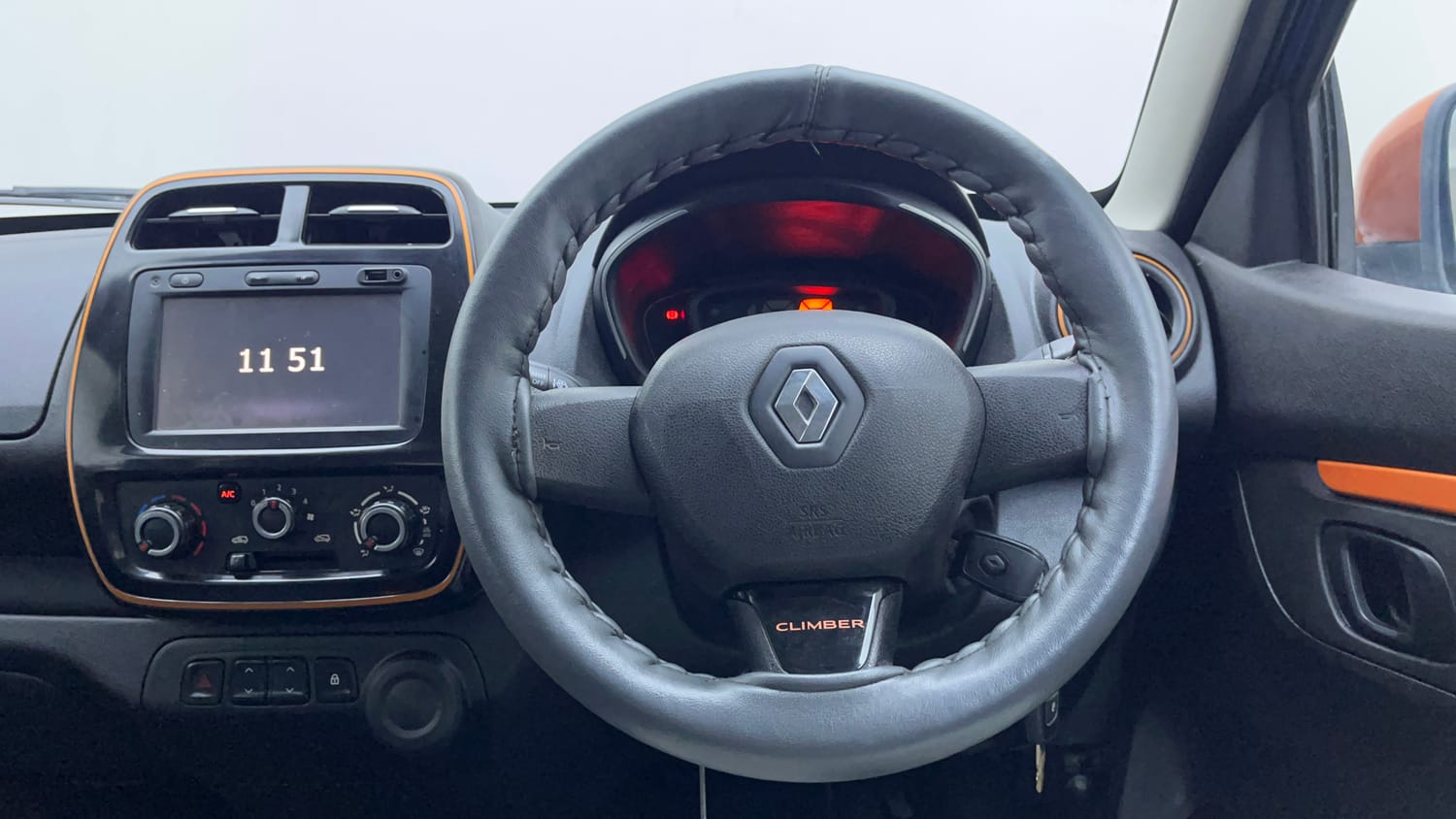Used 2018 Renault Kwid CLIMBER 1.0 Petrol Manual interior STEERING VIEW