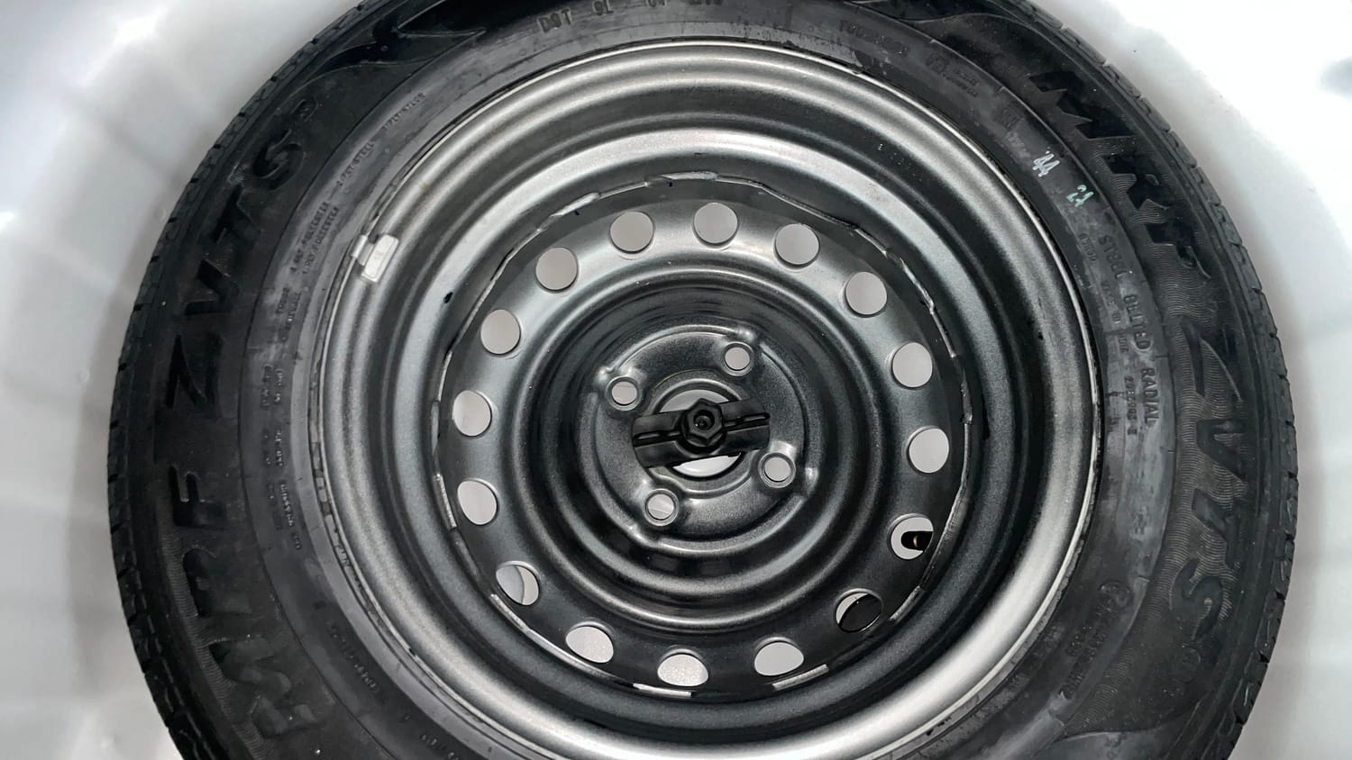 Used 2021 Hyundai Santro Magna Petrol Manual tyres SPARE TYRE VIEW