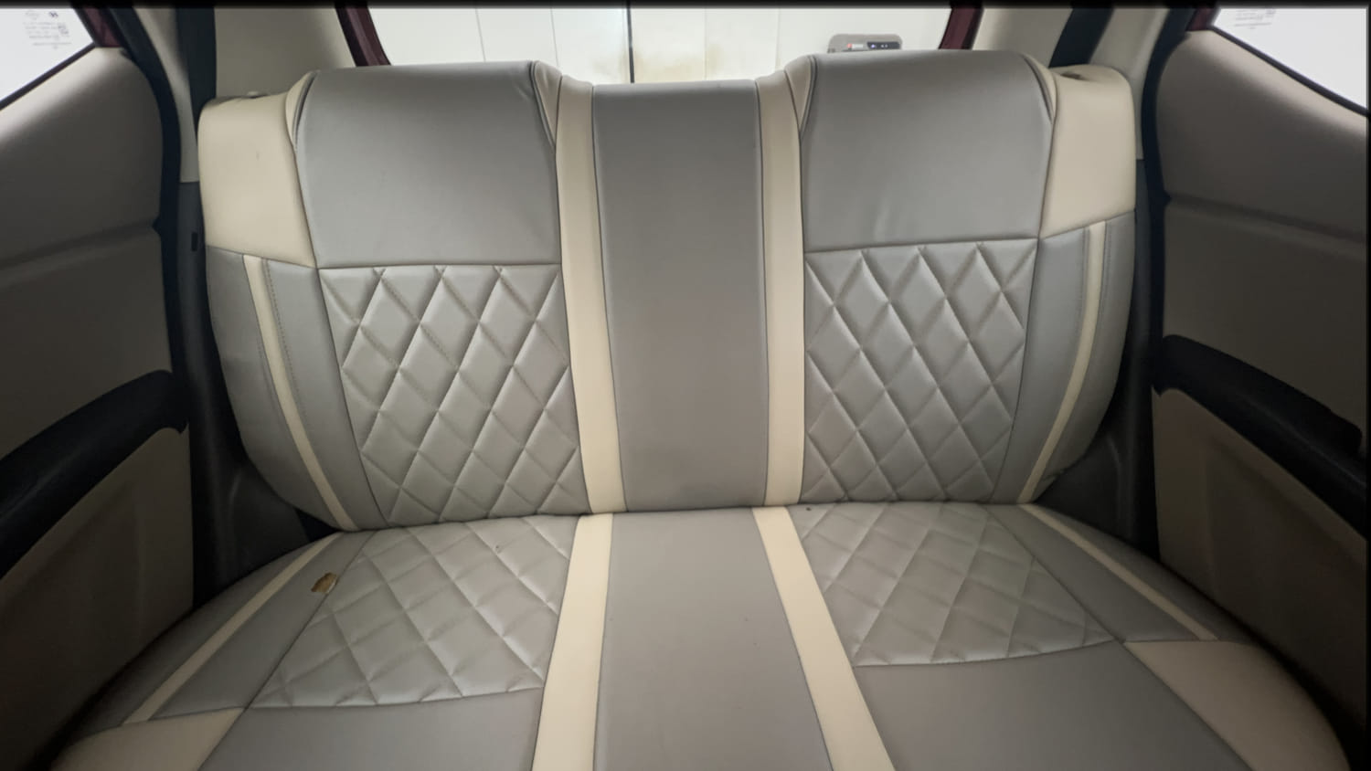 Used 2016 Hyundai i10 Sportz 1.1 iRDE2 Petrol Manual interior REAR SEAT CONDITION VIEW