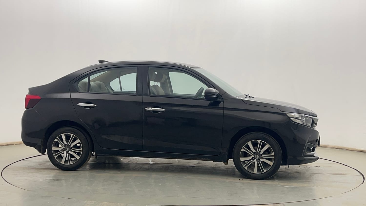 Used 2021 Honda Amaze VX MT 1.2 Petrol Petrol Manual exterior RIGHT SIDE VIEW