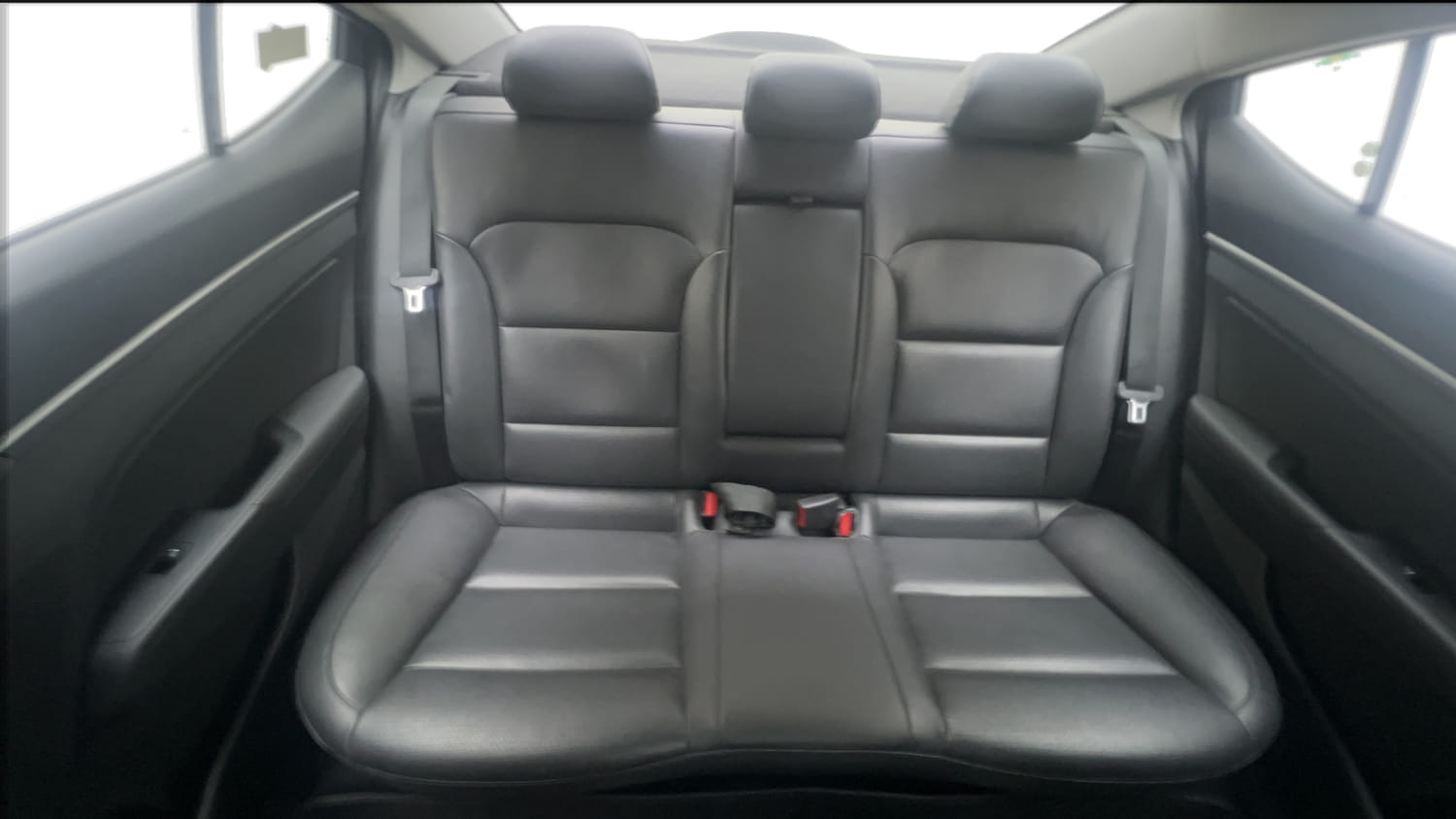 Used 2019 Hyundai Elantra 2.0 SX (O) AT Petrol Automatic interior REAR SEAT CONDITION VIEW