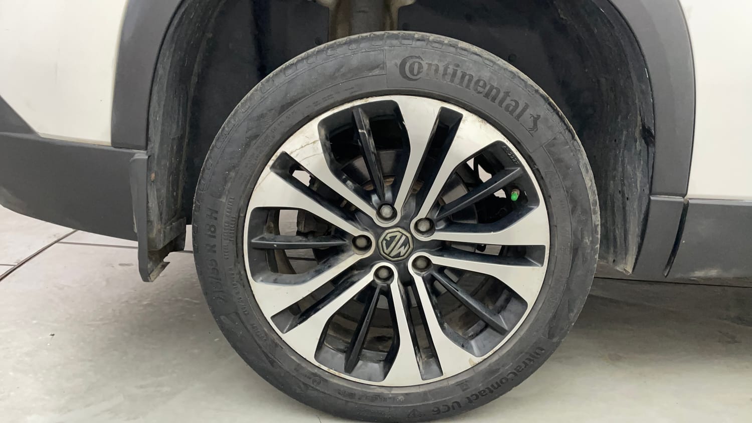 Used 2021 MG Motors Hector Sharp 1.5 Petrol CVT Petrol Automatic tyres RIGHT REAR TYRE RIM VIEW