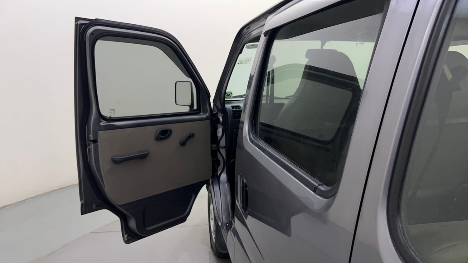 Used 2016 Maruti Suzuki Eeco 5 STR WITH A/C+HTR Petrol Manual interior LEFT FRONT DOOR OPEN VIEW