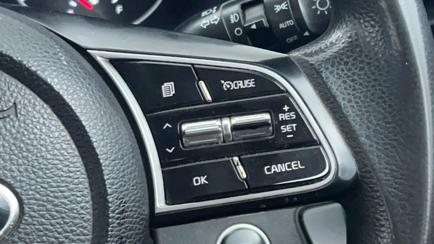 Used 2019 Kia Seltos HTK Plus AT 1.5 Diesel Diesel Automatic top_features Cruise control
