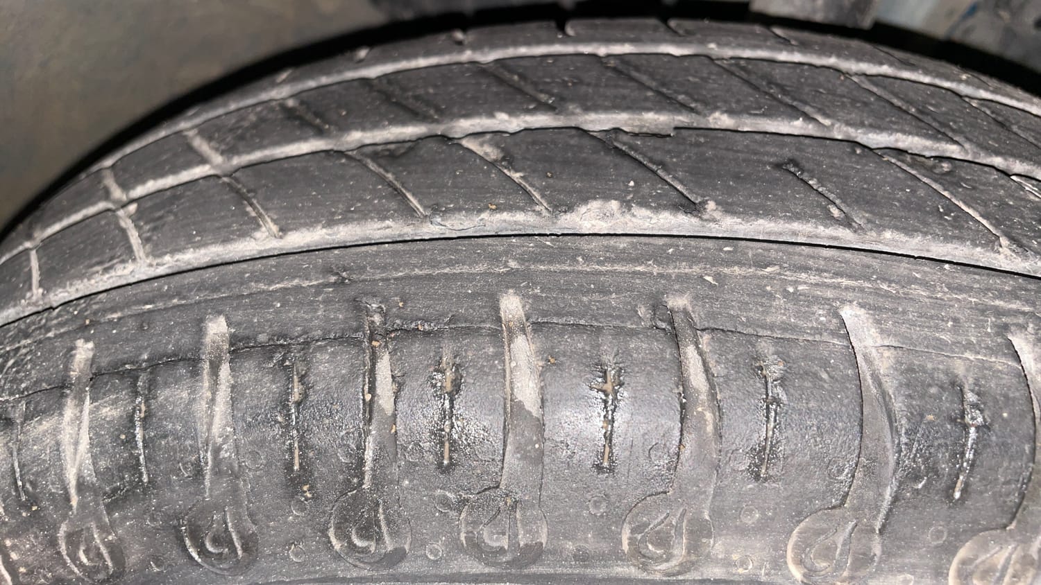 Used 2020 Renault Kwid CLIMBER 1.0 Opt Petrol Manual tyres RIGHT FRONT TYRE TREAD VIEW