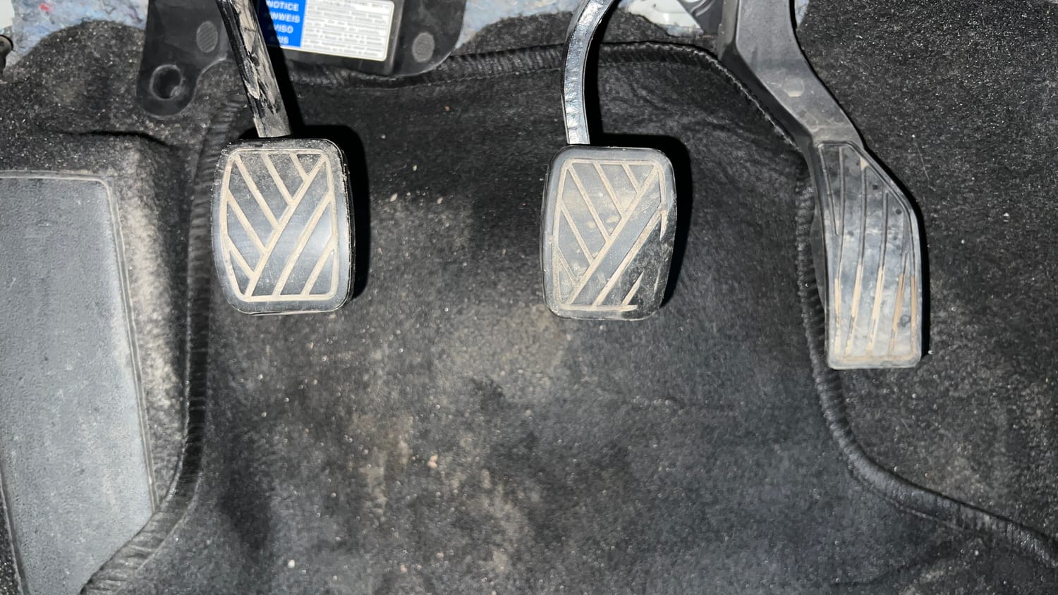 Used 2021 maruti-suzuki Vitara Brezza VXi Petrol Manual interior PEDALS VIEW