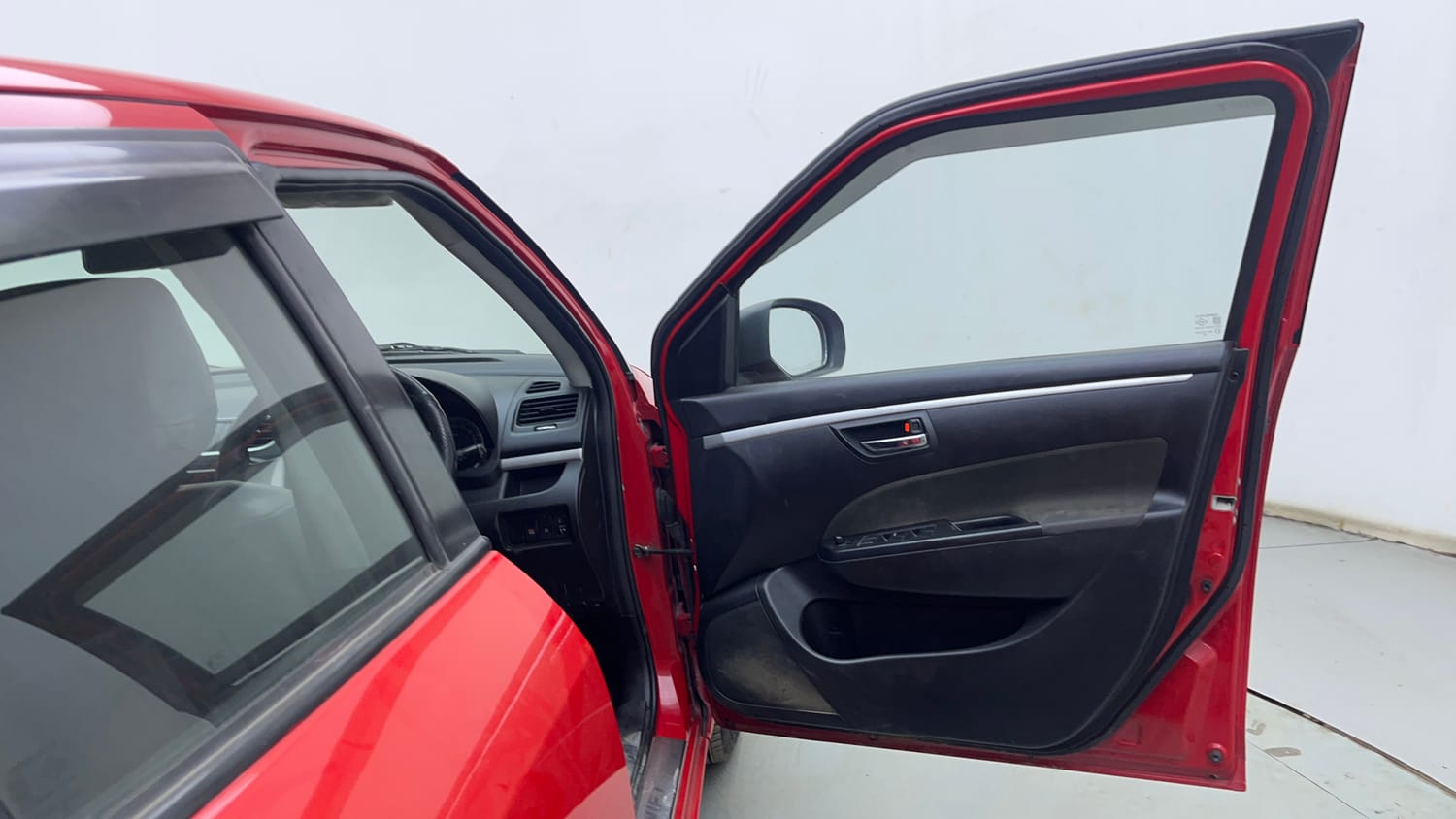 Used 2015 Maruti Suzuki Swift VXi Petrol Manual interior RIGHT FRONT DOOR OPEN VIEW