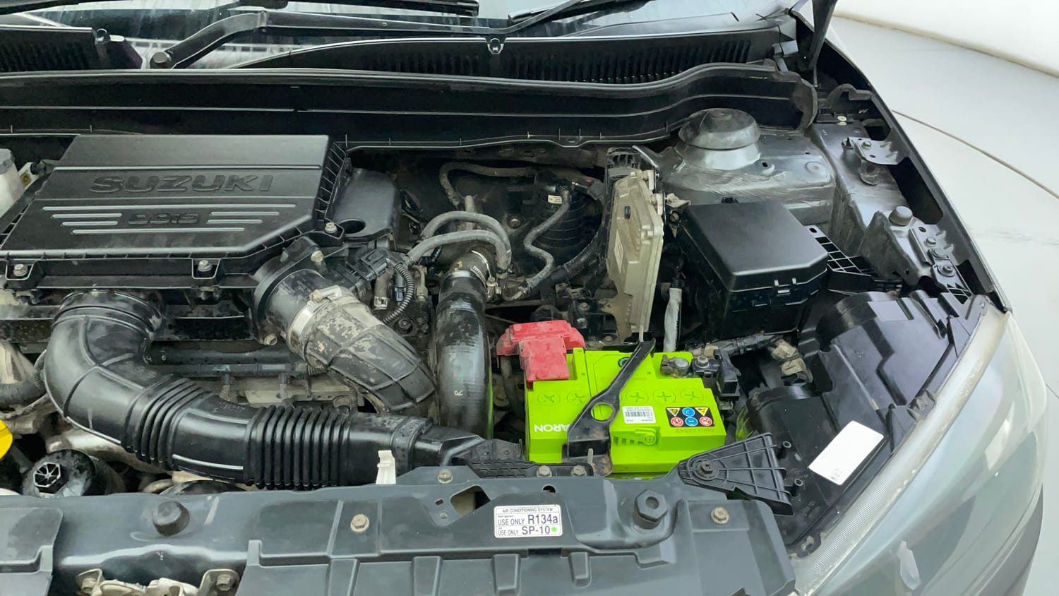 Used 2017 Maruti Suzuki Vitara Brezza LDi (O) Diesel Manual engine ENGINE LEFT SIDE VIEW