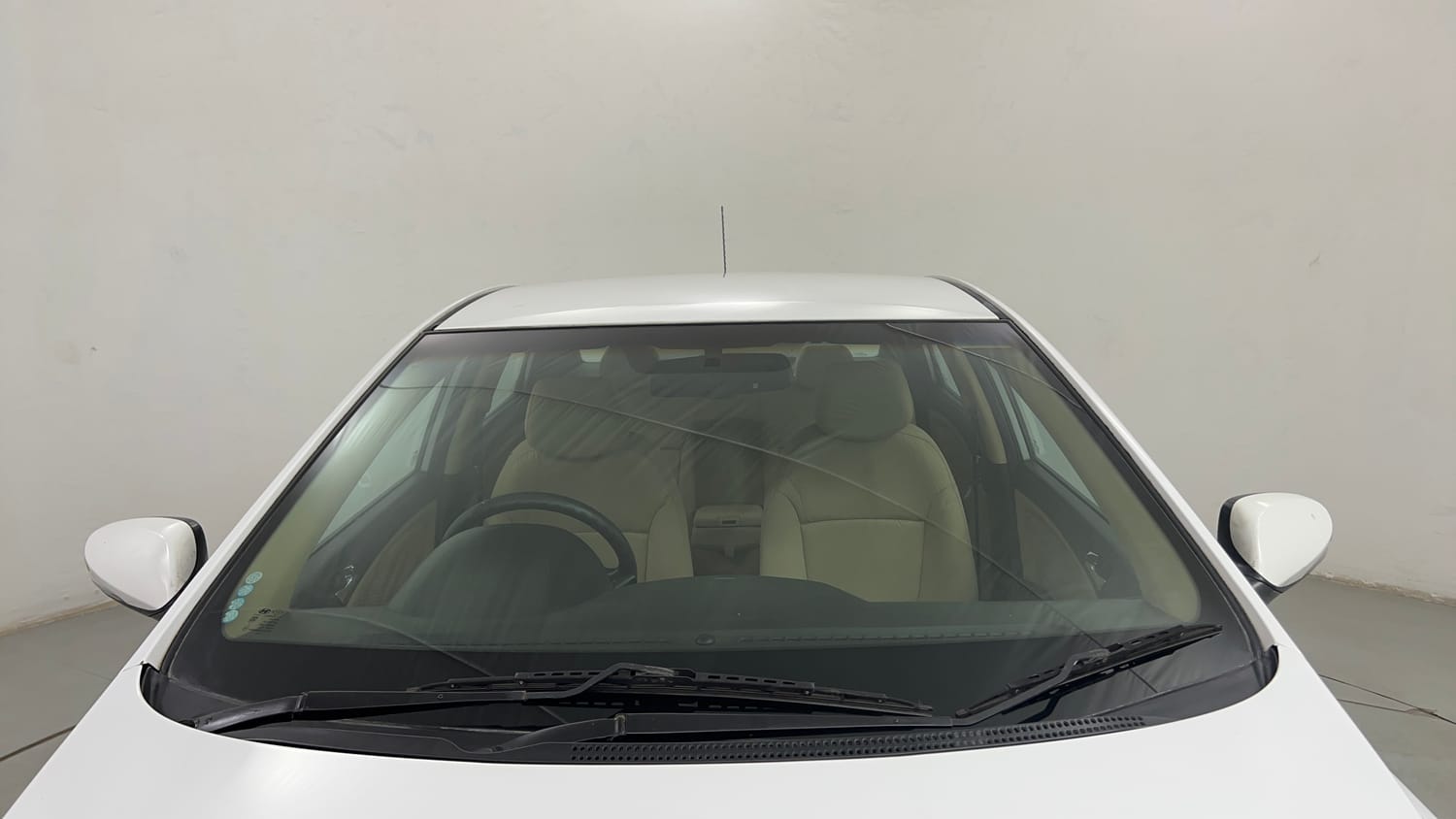 Used 2013 Hyundai Verna Fluidic 1.6 VTVT SX Petrol Manual exterior FRONT WINDSHIELD VIEW