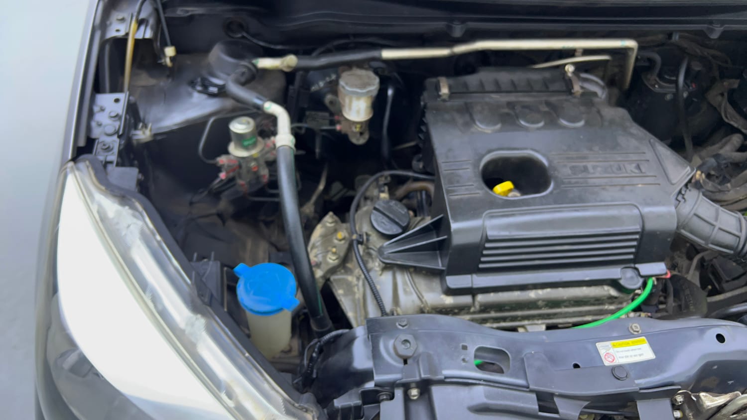Used 2016 Maruti Suzuki Celerio VXi Petrol Manual engine ENGINE RIGHT SIDE VIEW
