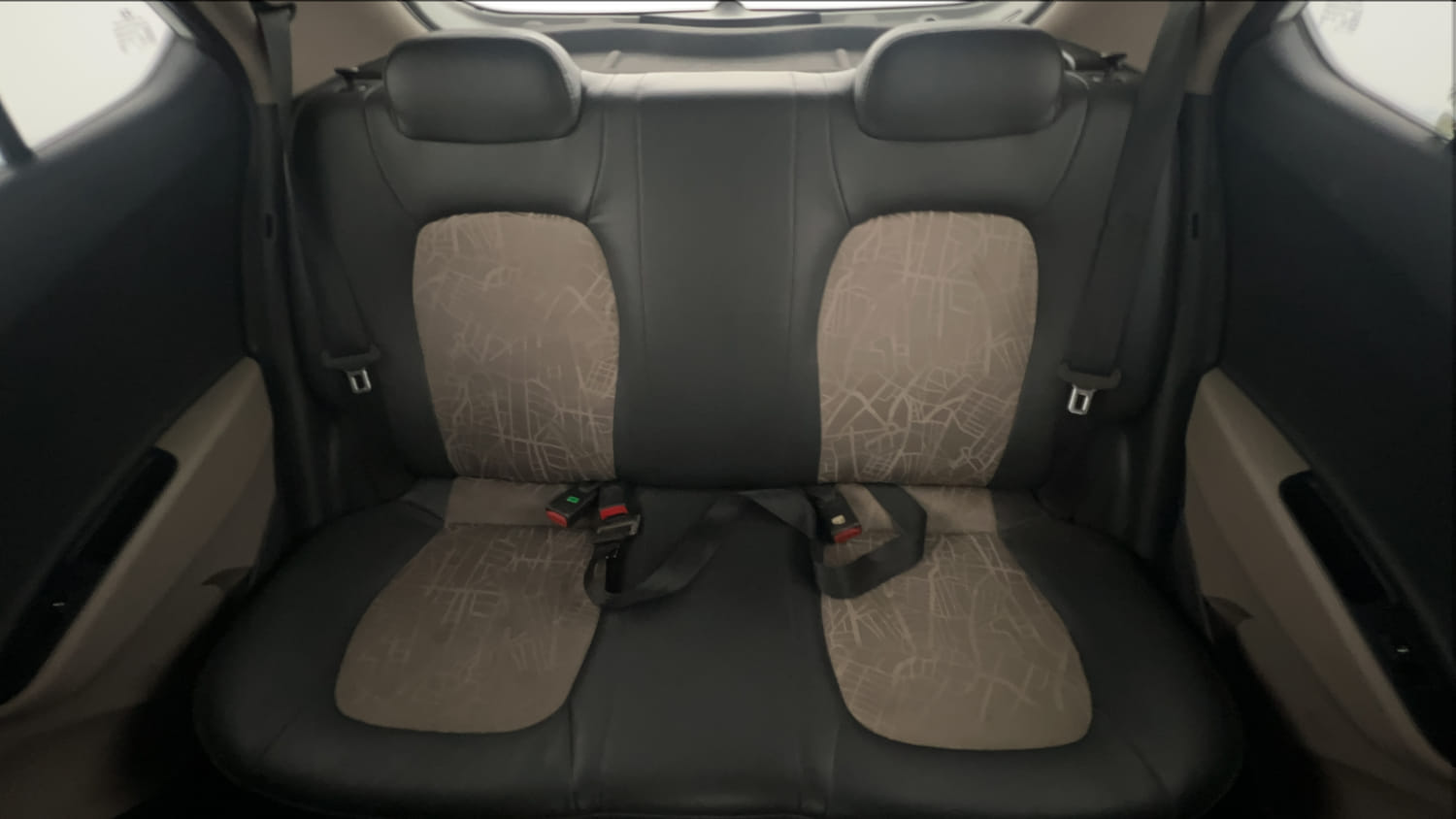Used 2014 Hyundai Grand i10 Magna 1.2 Kappa VTVT Petrol Manual interior REAR SEAT CONDITION VIEW