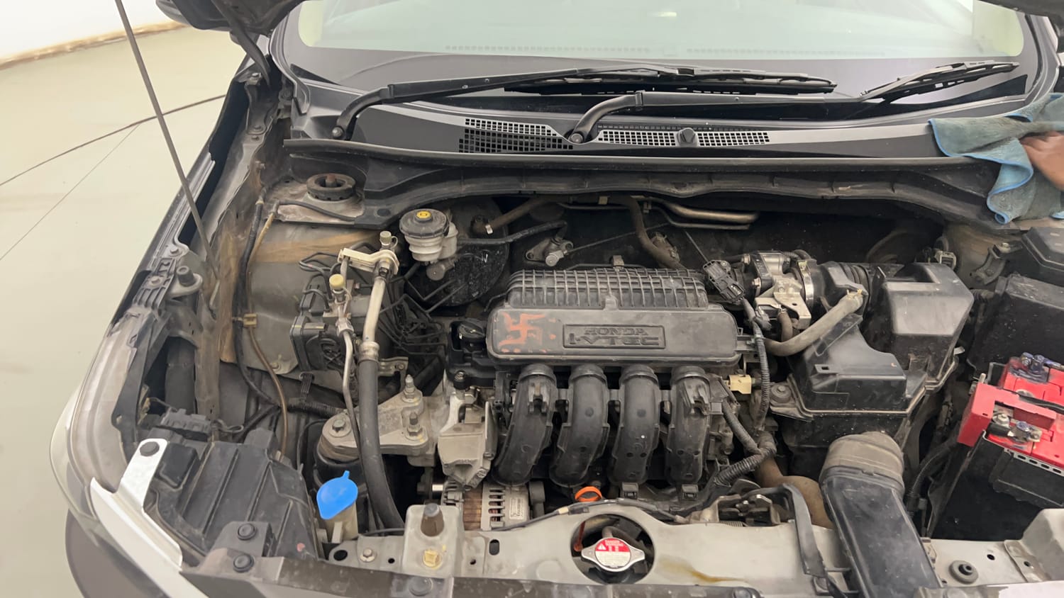 Used 2021 Honda Amaze VX MT 1.2 Petrol Petrol Manual engine ENGINE RIGHT SIDE VIEW