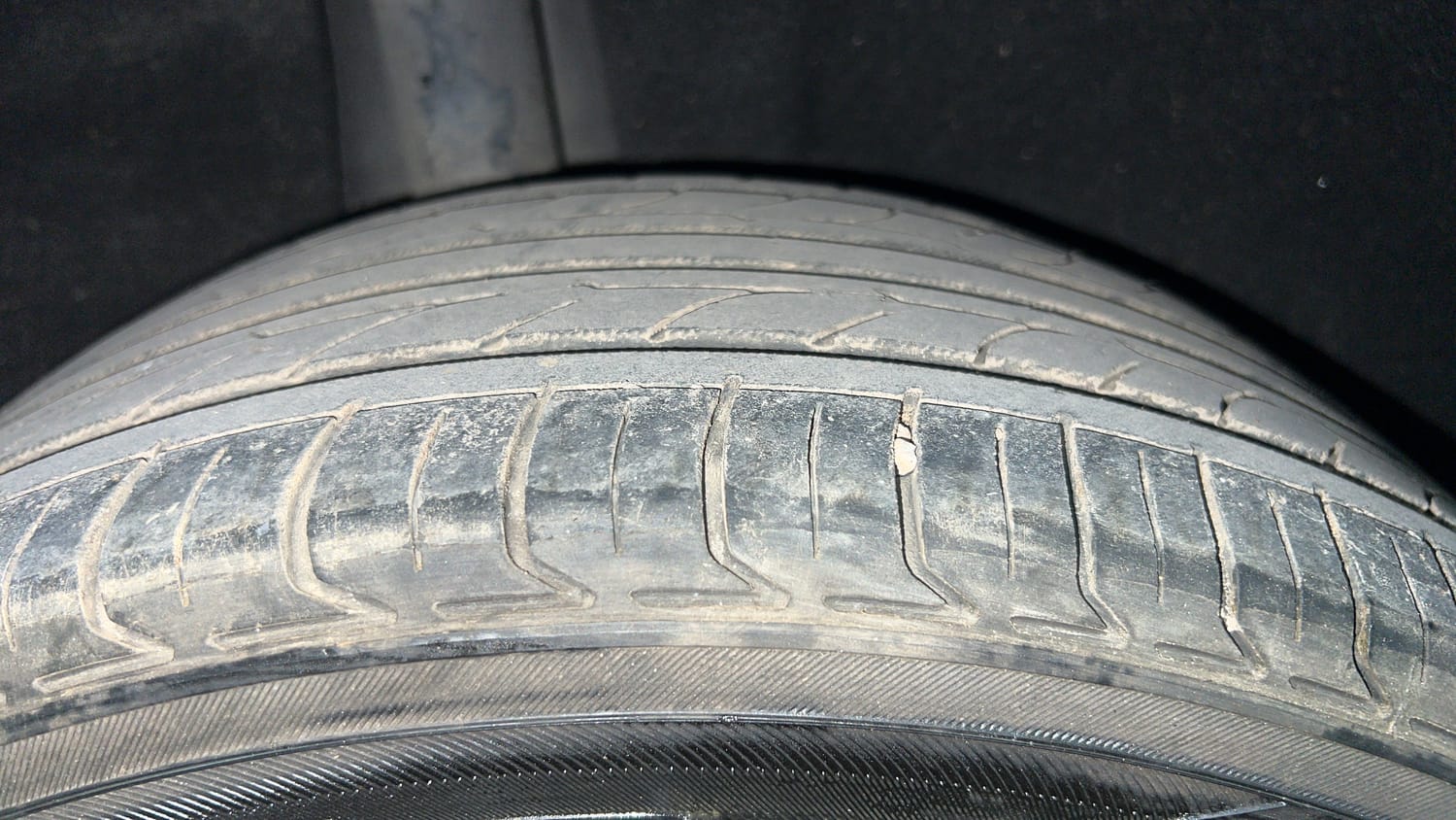 Used 2020 Maruti Suzuki Baleno Alpha Automatic Petrol Automatic tyres RIGHT REAR TYRE TREAD VIEW