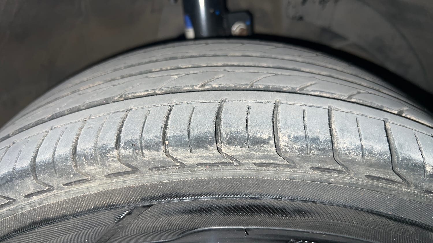 Used 2020 Maruti Suzuki Baleno Alpha Automatic Petrol Automatic tyres RIGHT FRONT TYRE TREAD VIEW