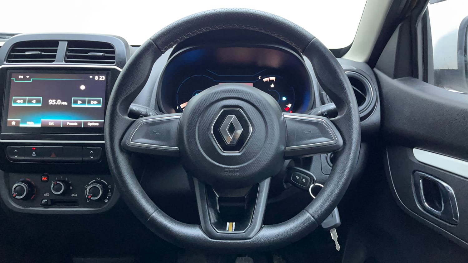 Used 2022 Renault Kwid CLIMBER AMT Petrol Automatic interior STEERING VIEW