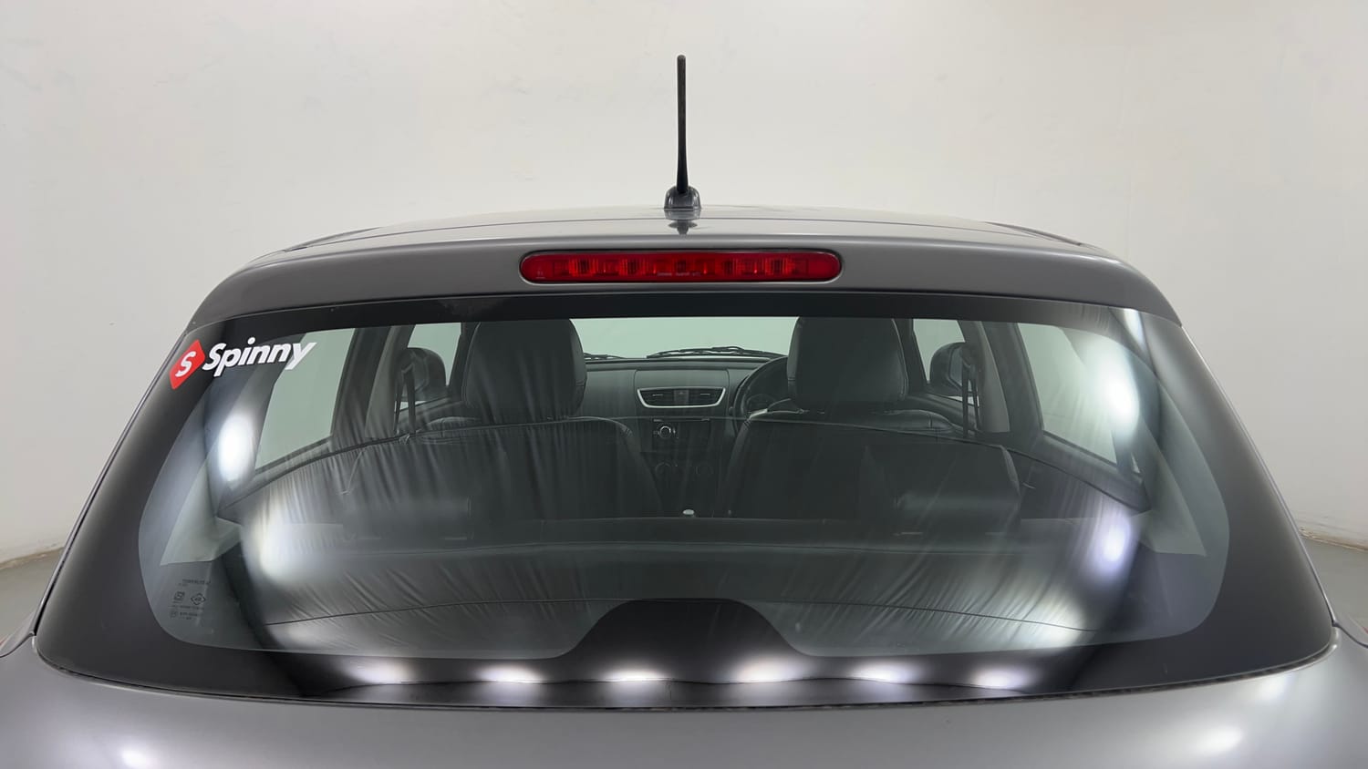 Used 2014 Maruti Suzuki Swift VXi Petrol Manual exterior BACK WINDSHIELD VIEW