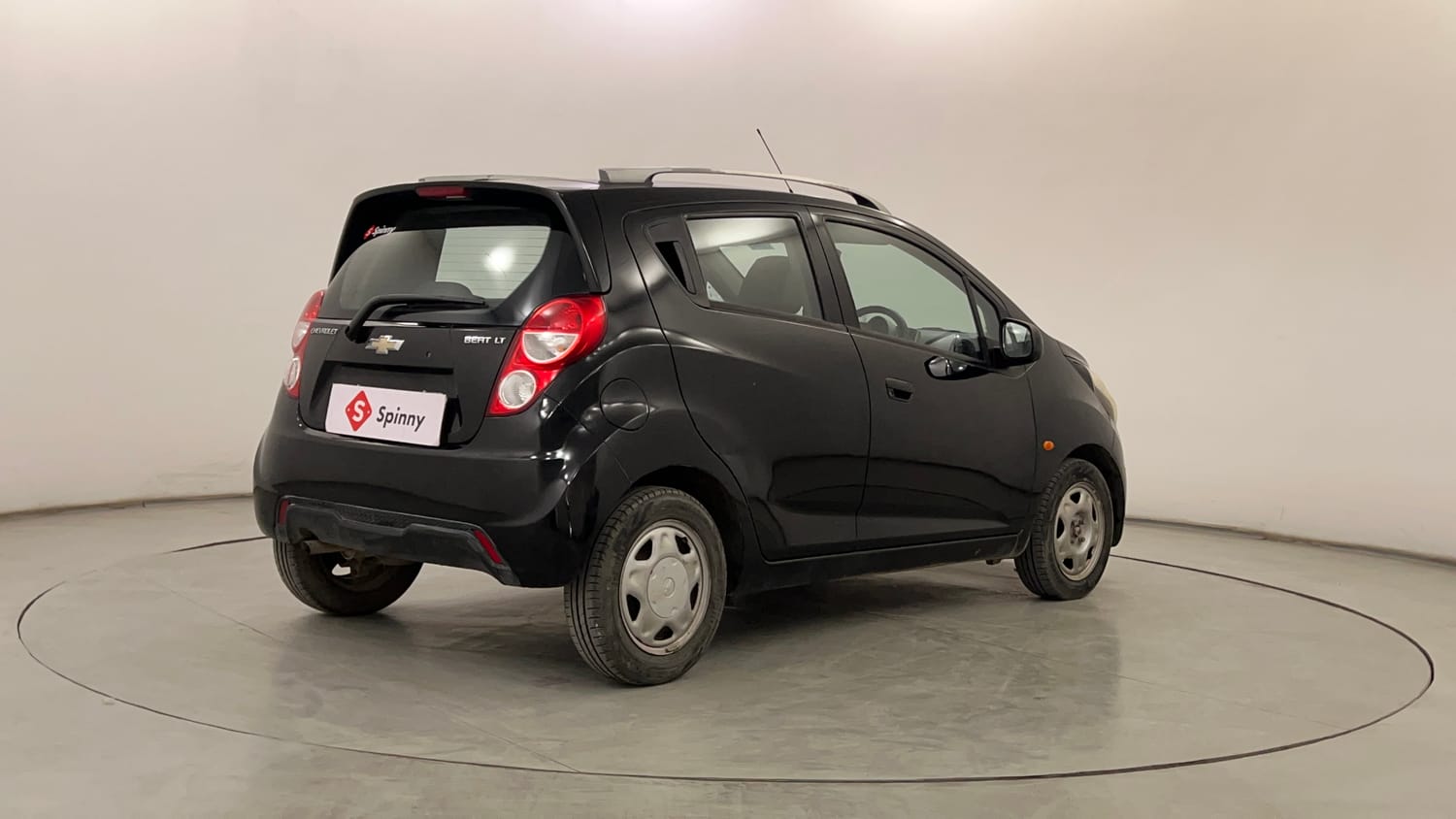 Used 2014 Chevrolet Beat LT Petrol Petrol Manual exterior RIGHT REAR CORNER VIEW