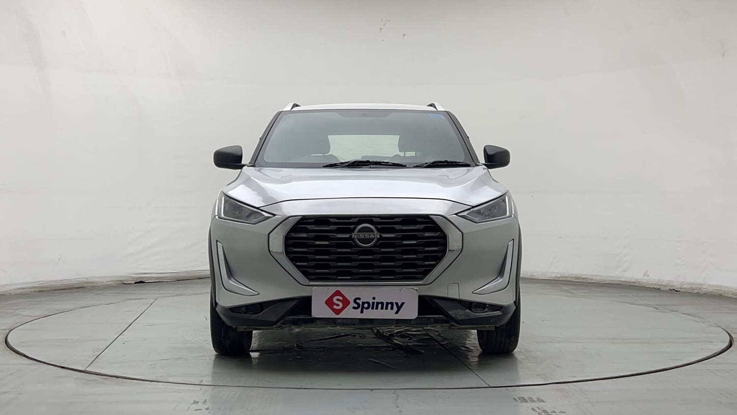 Used 2022 Nissan Magnite XE Petrol Manual exterior FRONT VIEW