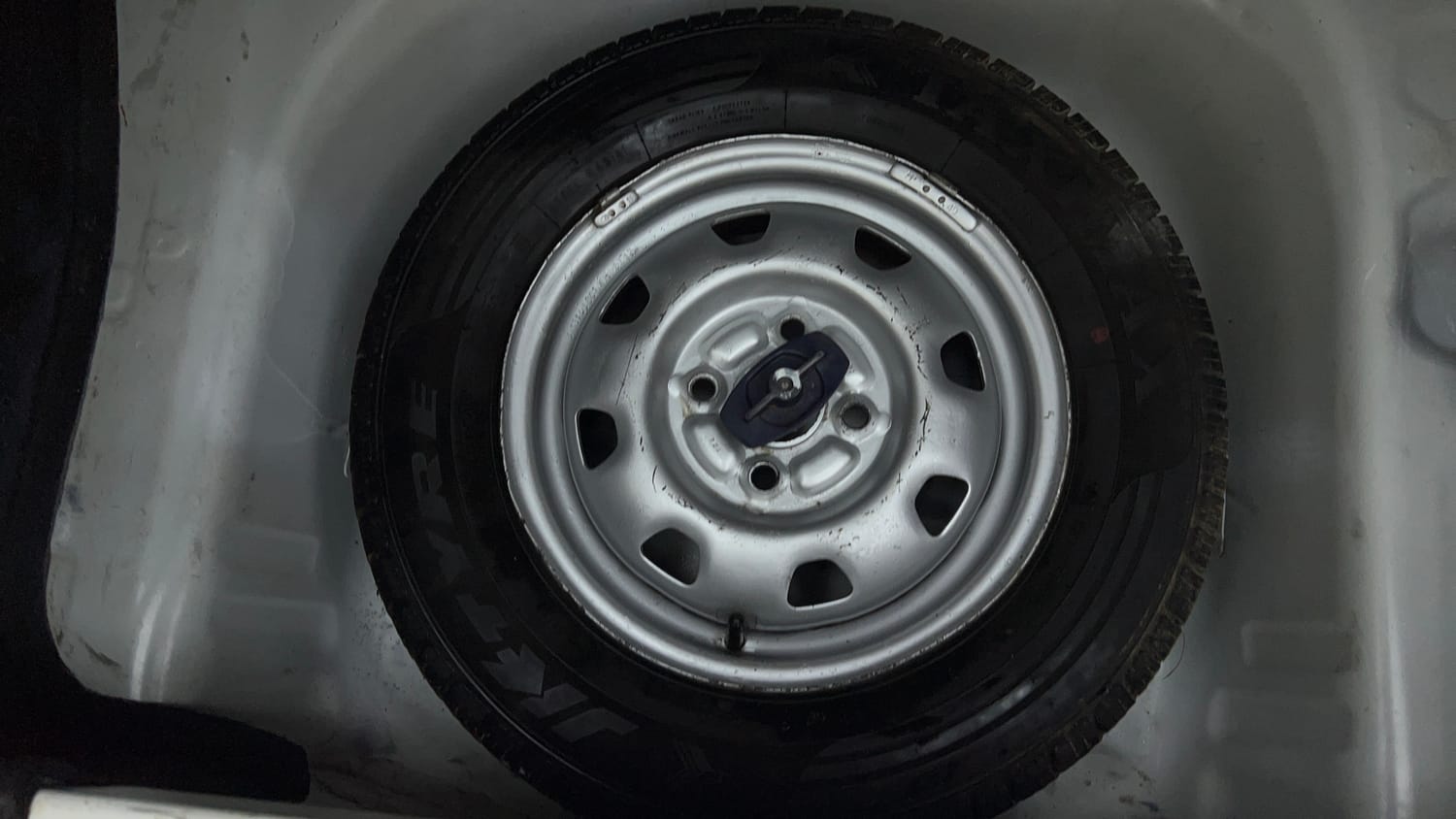 Used 2019 Maruti Suzuki Wagon R 1.0 LXi 1.0 Petrol Manual tyres SPARE TYRE VIEW
