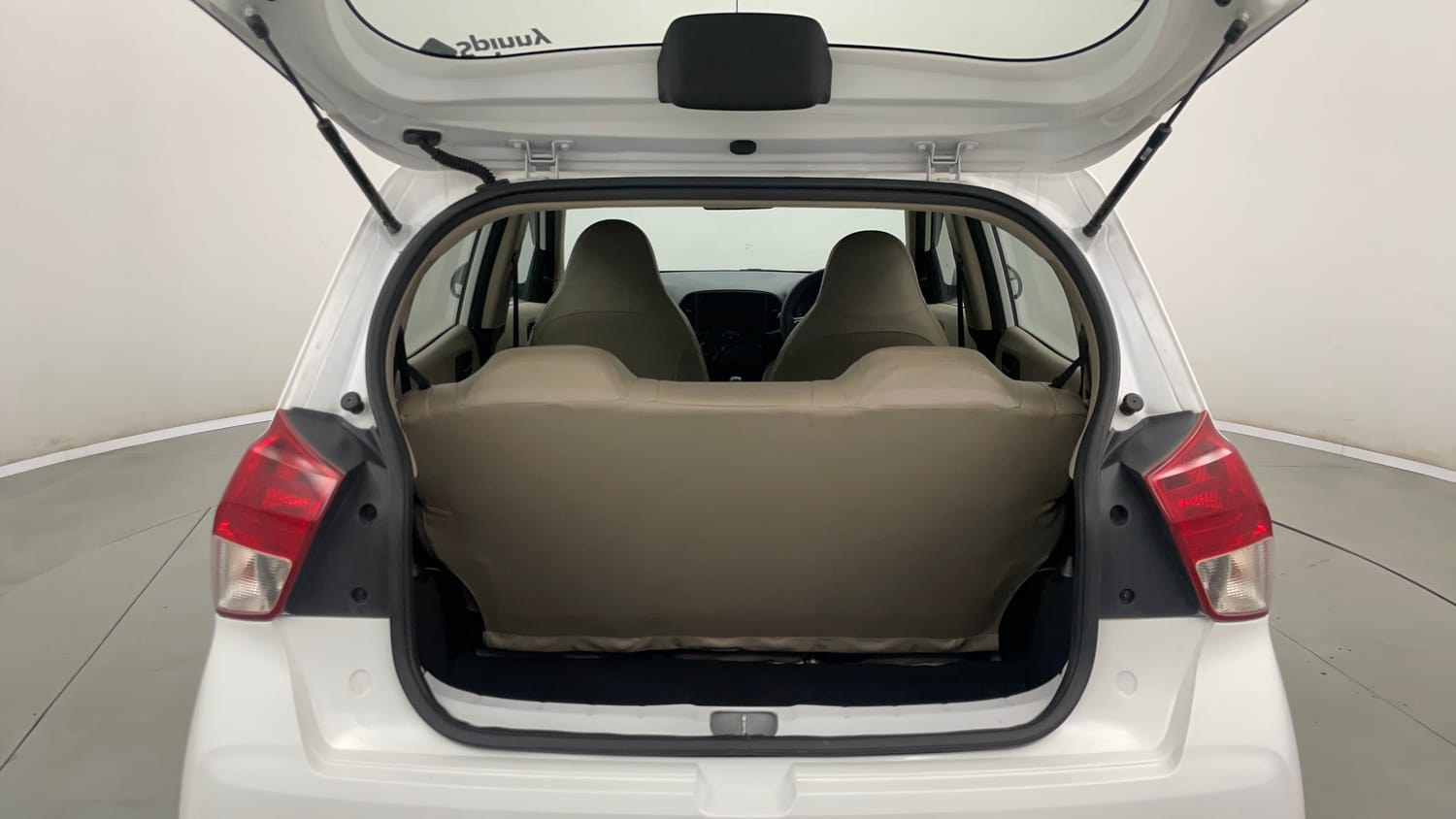 Used 2021 Hyundai Santro Magna Petrol Manual interior DICKY INSIDE VIEW