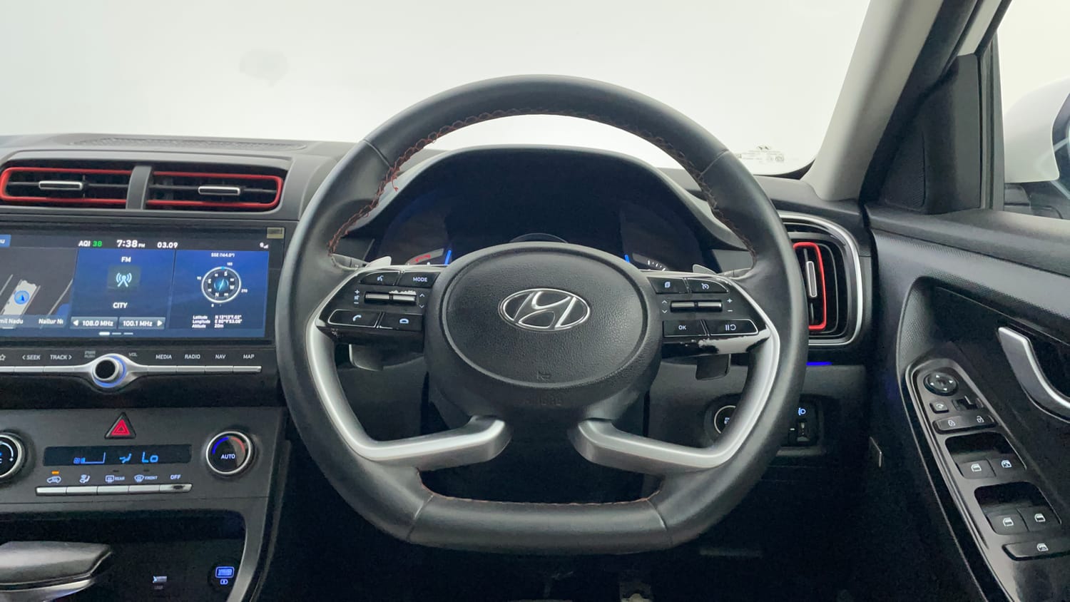 Used 2022 Hyundai Creta SX (O) 1.4 Turbo 7 DCT Petrol Automatic interior STEERING VIEW