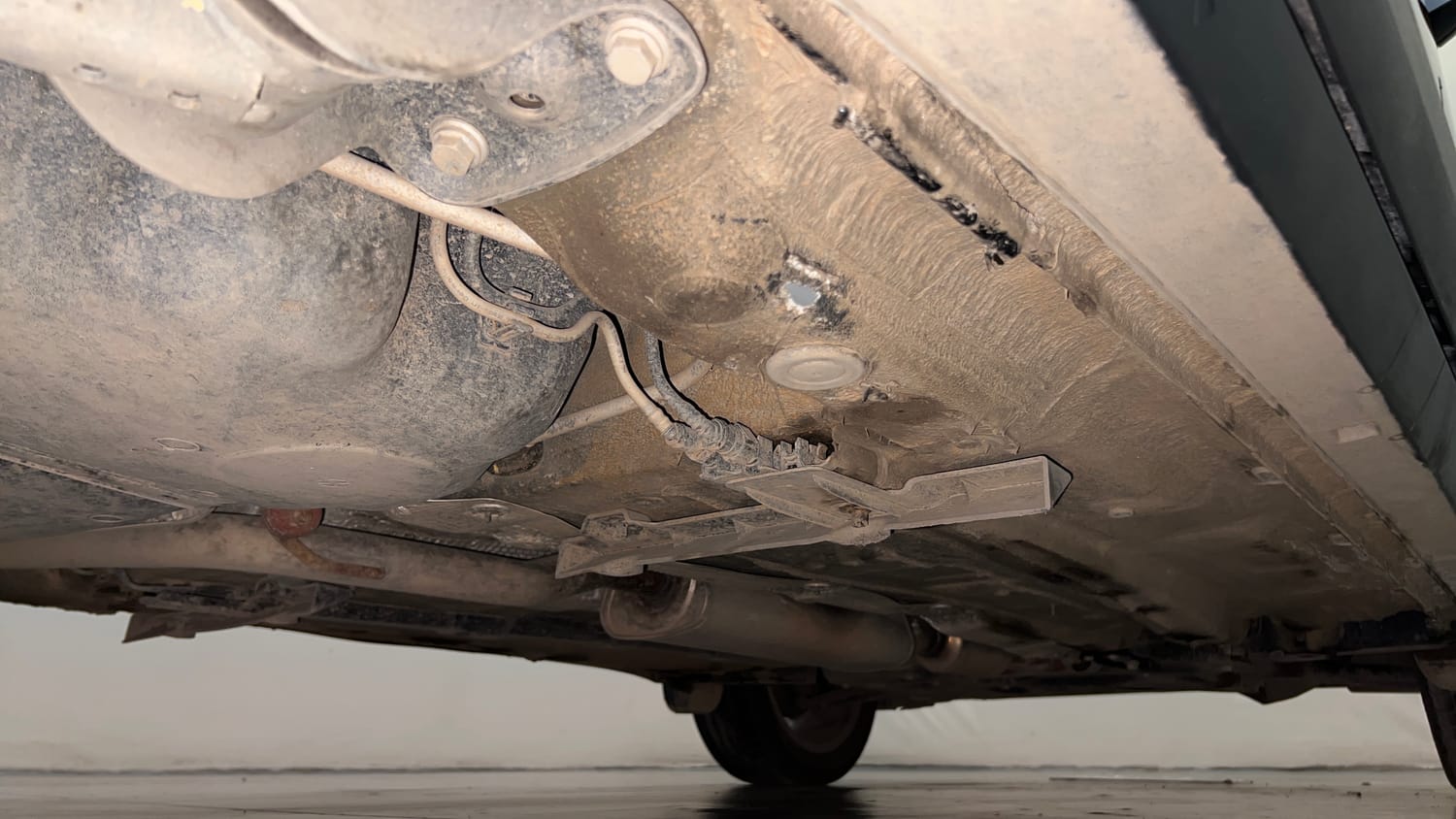 Used 2024 Skoda Kushaq Style 1.5L TSI DSG Petrol Automatic extra REAR RIGHT UNDERBODY VIEW