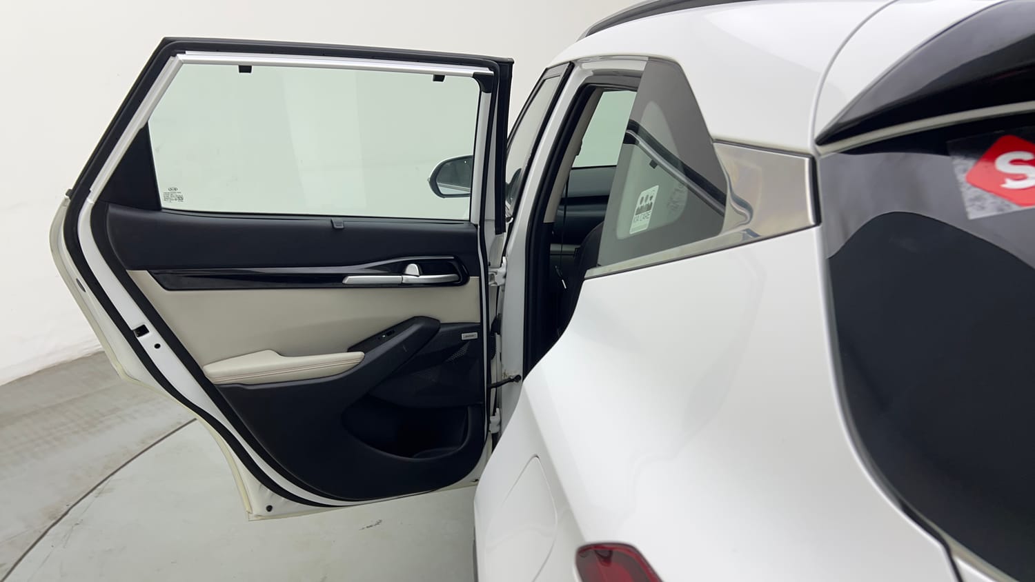 Used 2019 kia Seltos GTX Plus DCT 1.4 Petrol Automatic interior LEFT REAR DOOR OPEN VIEW
