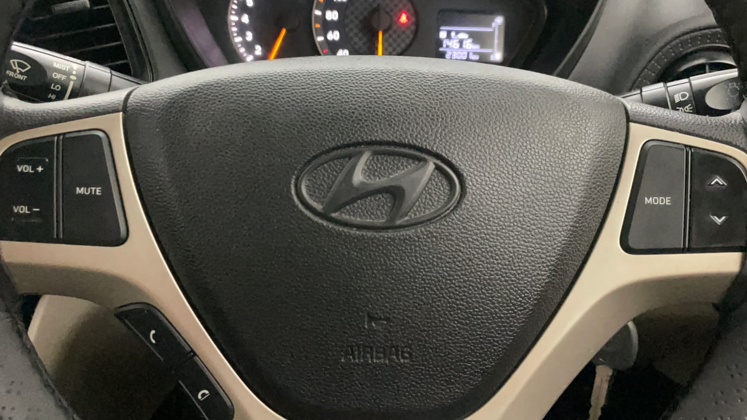 Used 2021 Hyundai Santro Magna Petrol Manual top_features Steering mounted controls