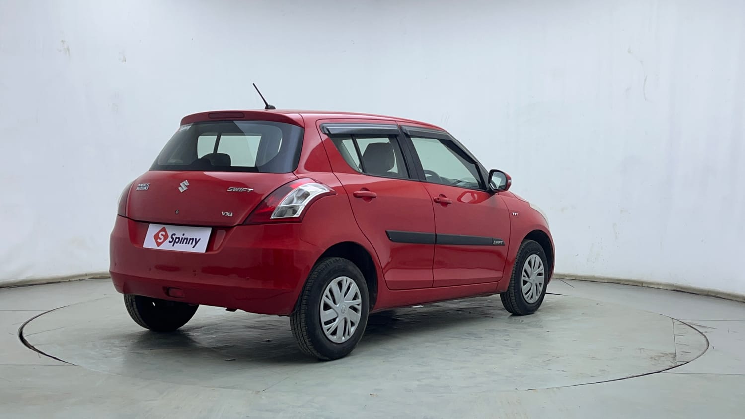 Used 2015 Maruti Suzuki Swift VXi Petrol Manual exterior RIGHT REAR CORNER VIEW