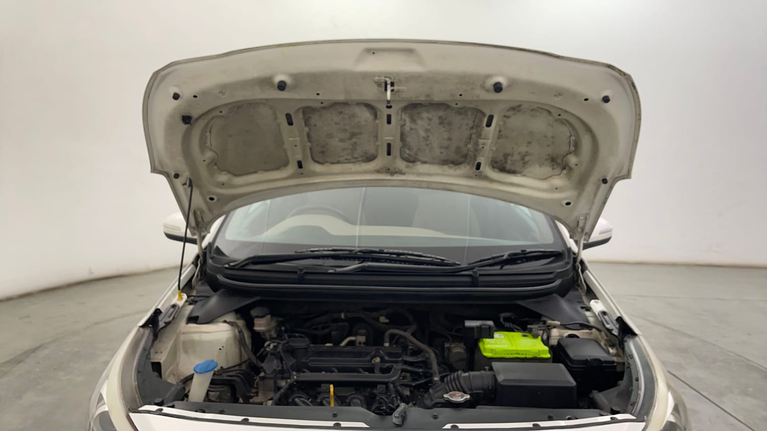 Used 2017 Hyundai Elite i20 Asta 1.2 (O) Petrol Manual engine ENGINE & BONNET OPEN FRONT VIEW