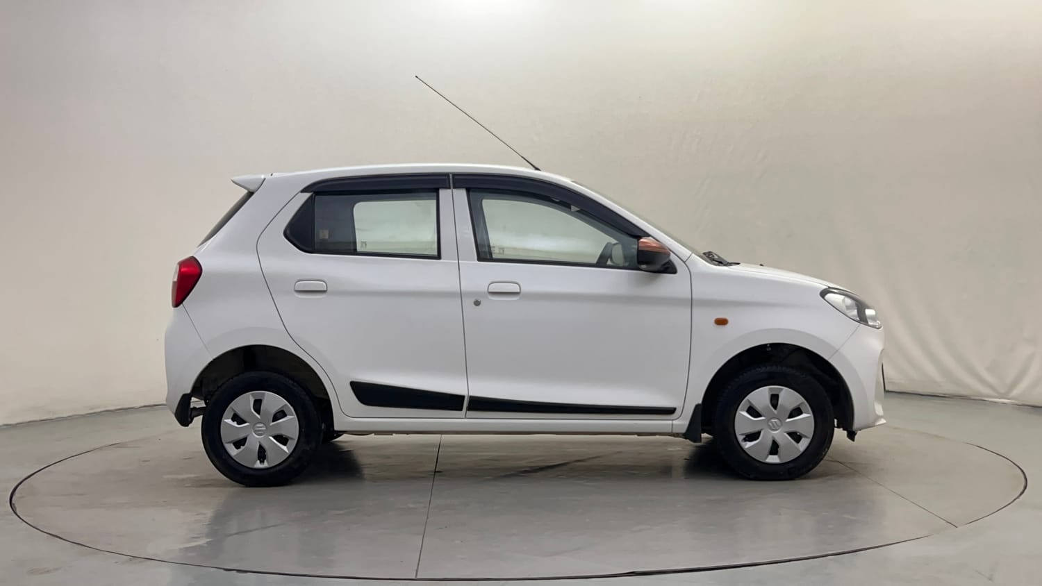 Used 2024 Maruti Suzuki Alto K10 VXi Plus AGS Petrol Automatic exterior RIGHT SIDE VIEW
