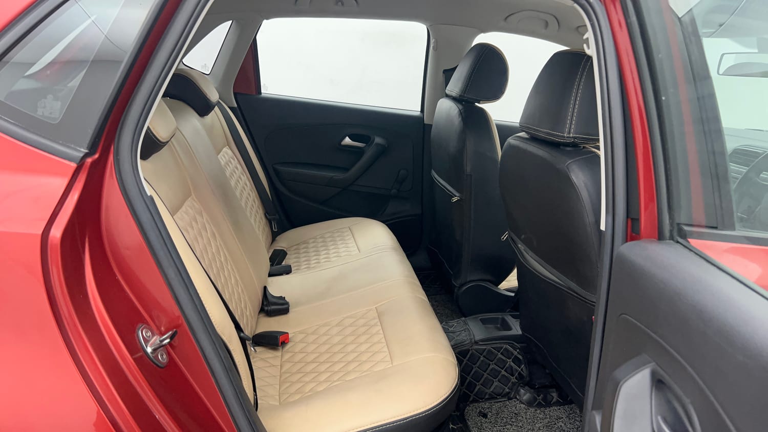 Used 2020 Volkswagen Polo Trendline 1.0L MPI Petrol Manual interior RIGHT SIDE REAR DOOR CABIN VIEW
