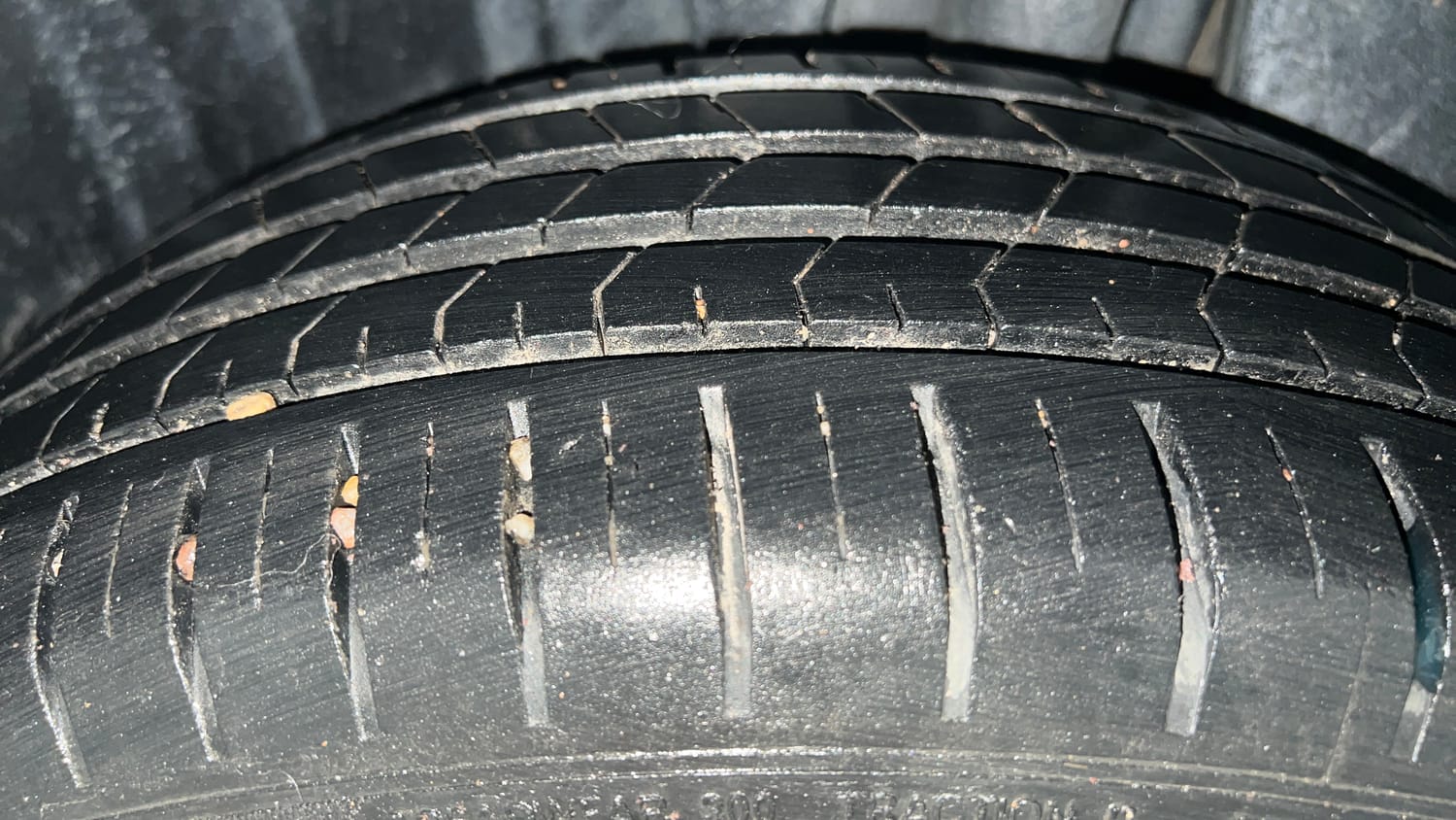 Used 2024 Maruti Suzuki Baleno Alpha MT Petrol Manual tyres LEFT REAR TYRE TREAD VIEW